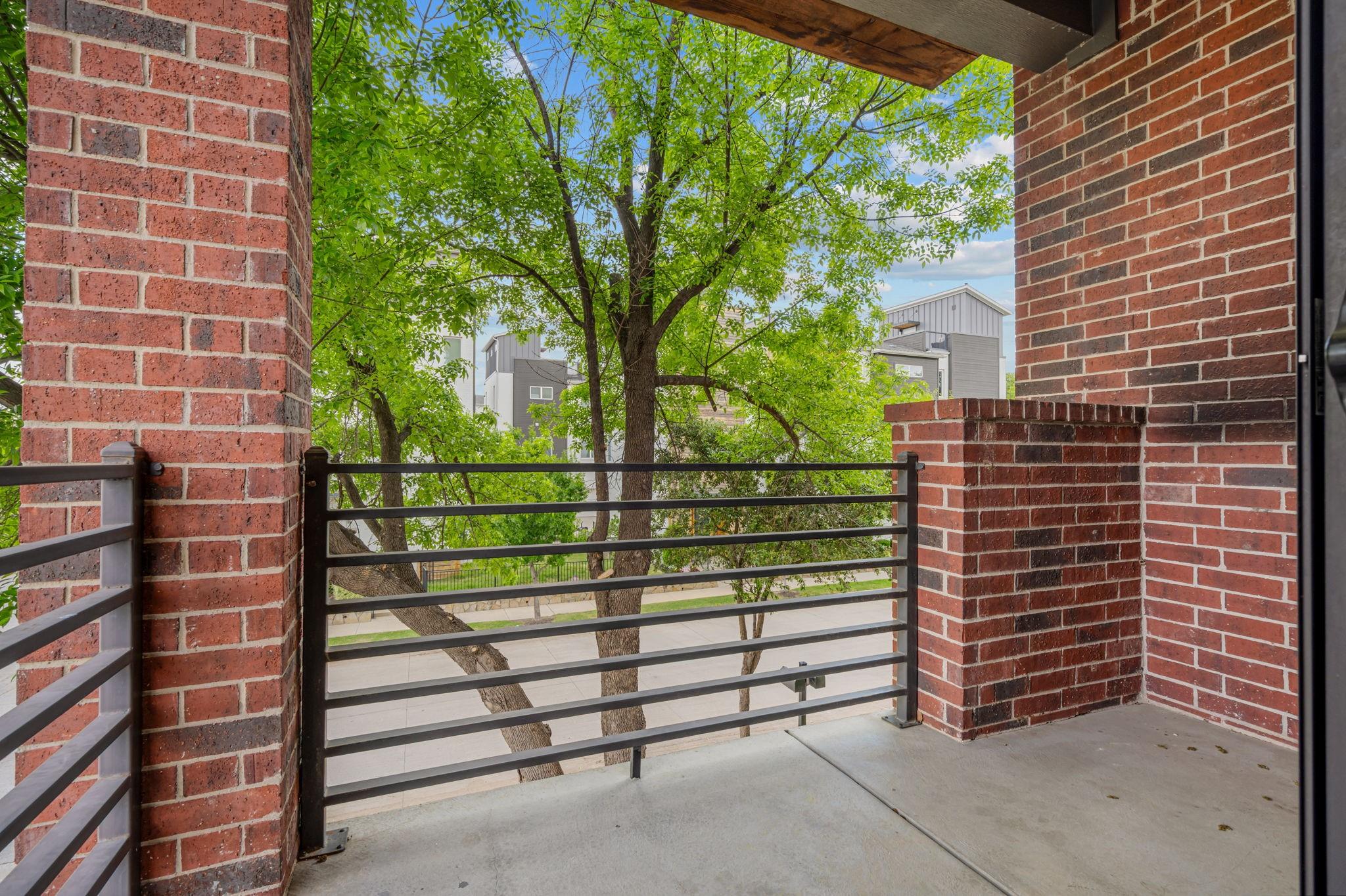 main property photo 35