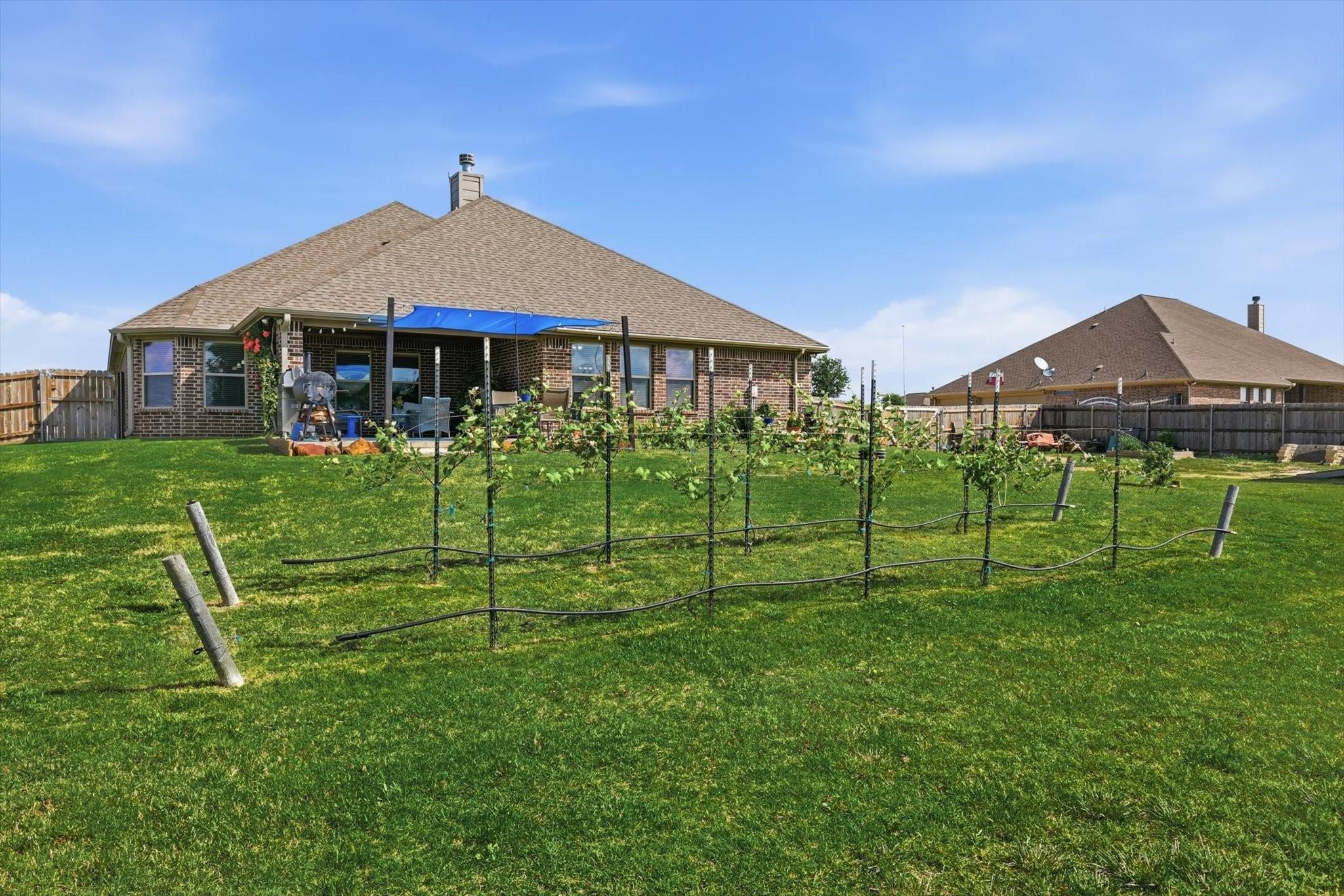 main property photo 29