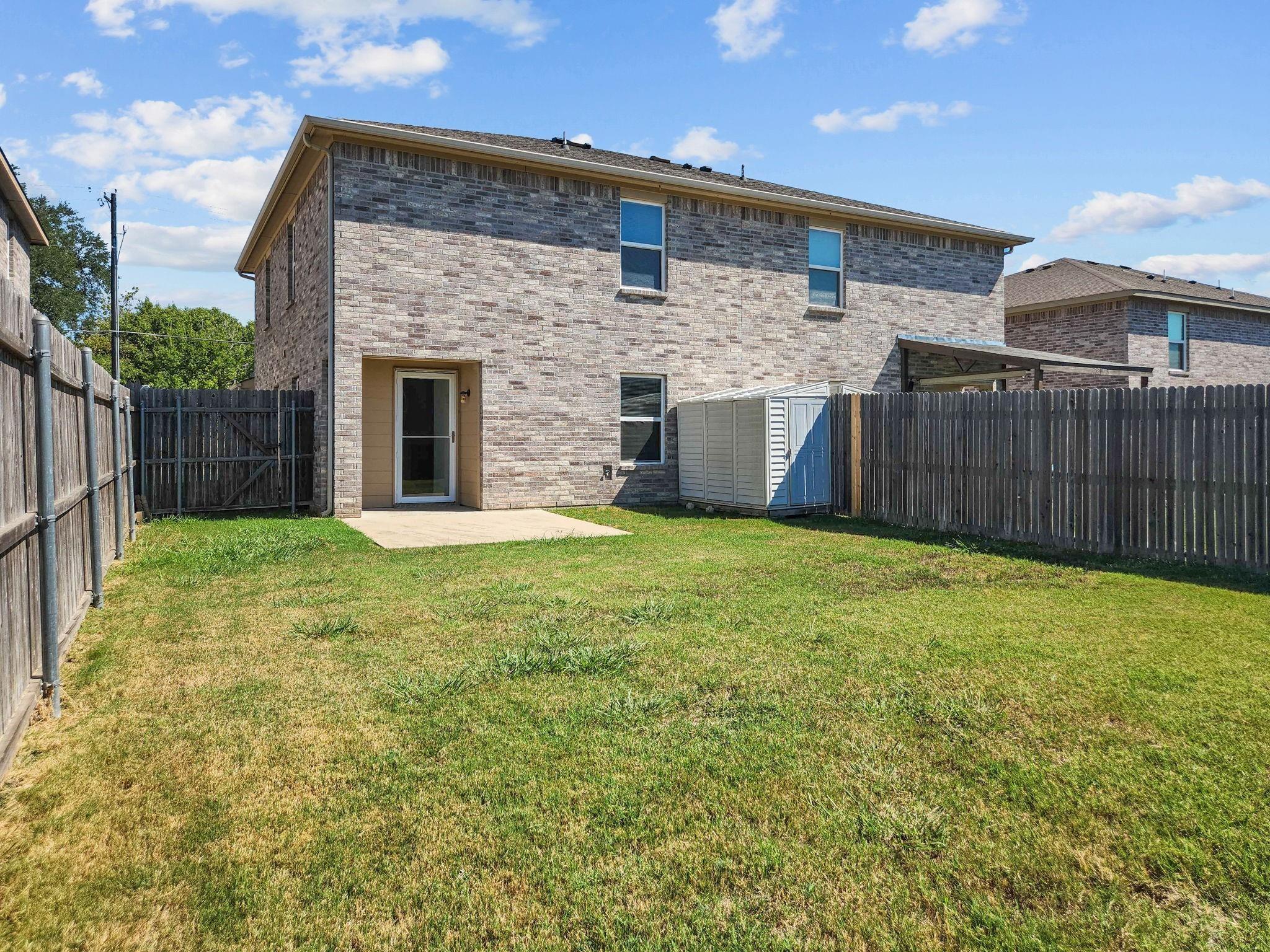 main property photo 5