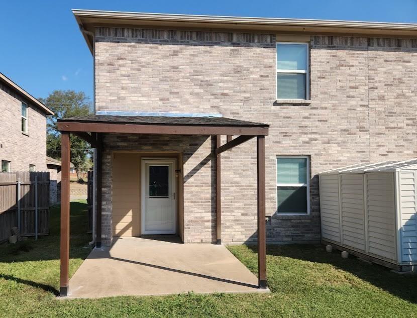 main property photo 6