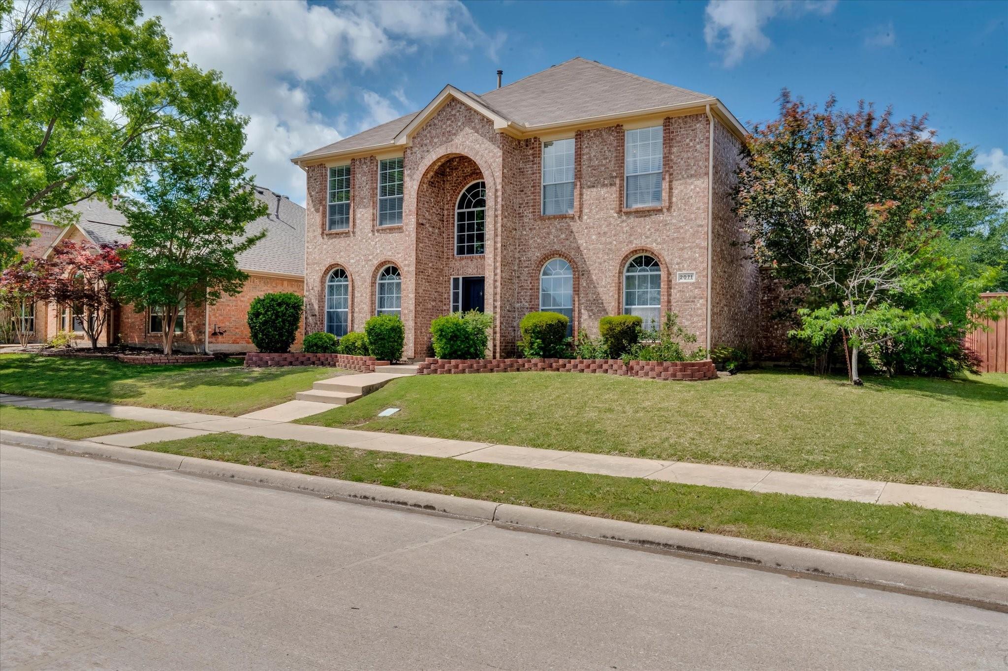 main property photo 7