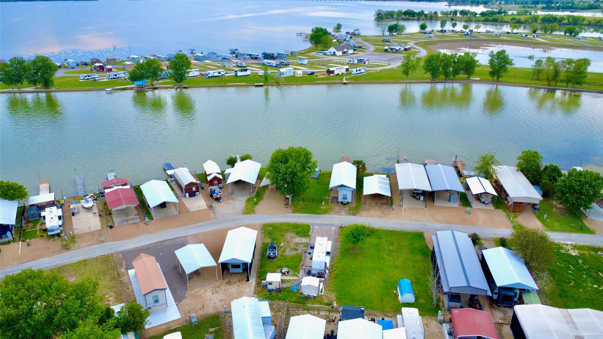 main property photo 9