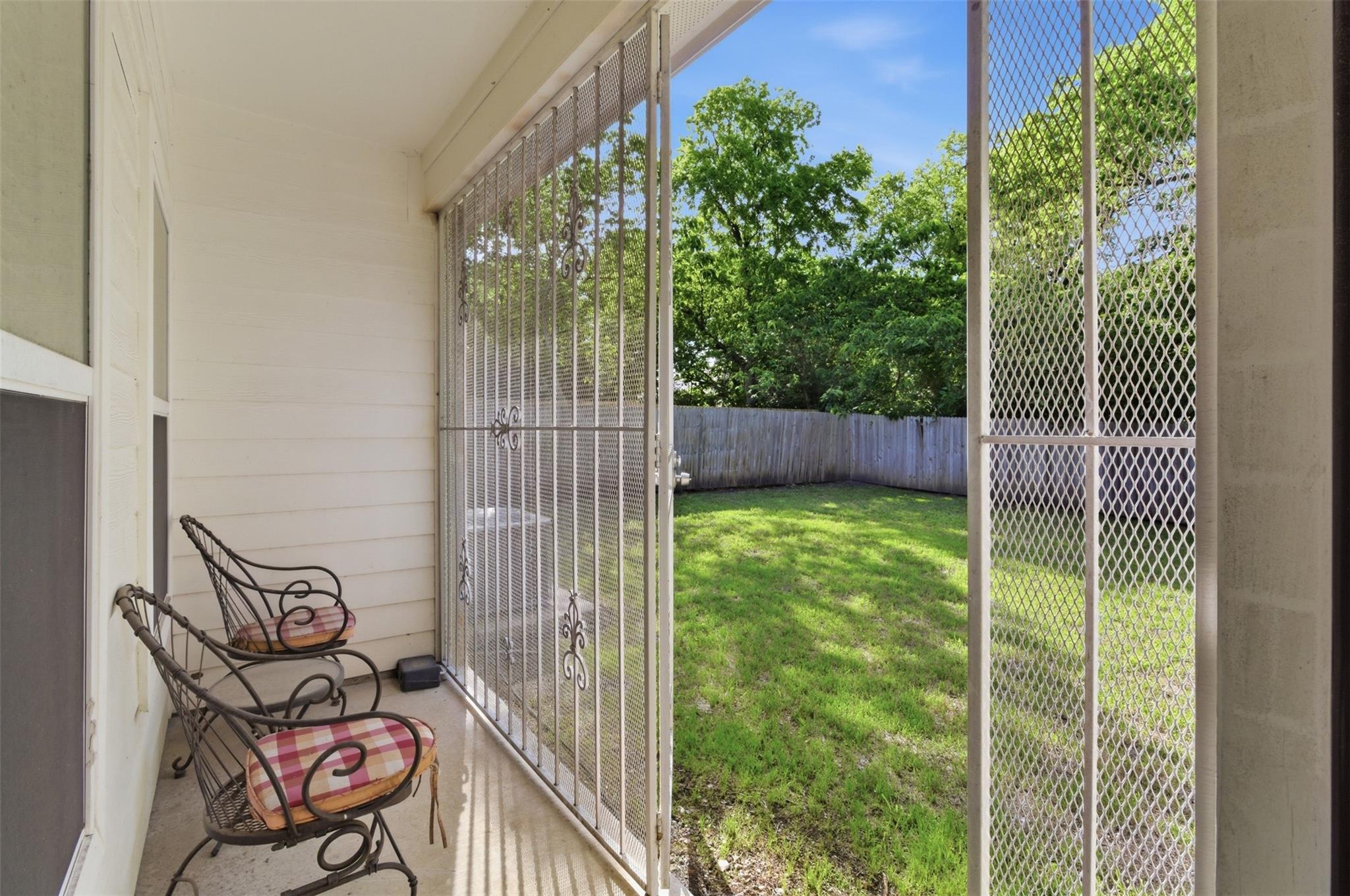 main property photo 15