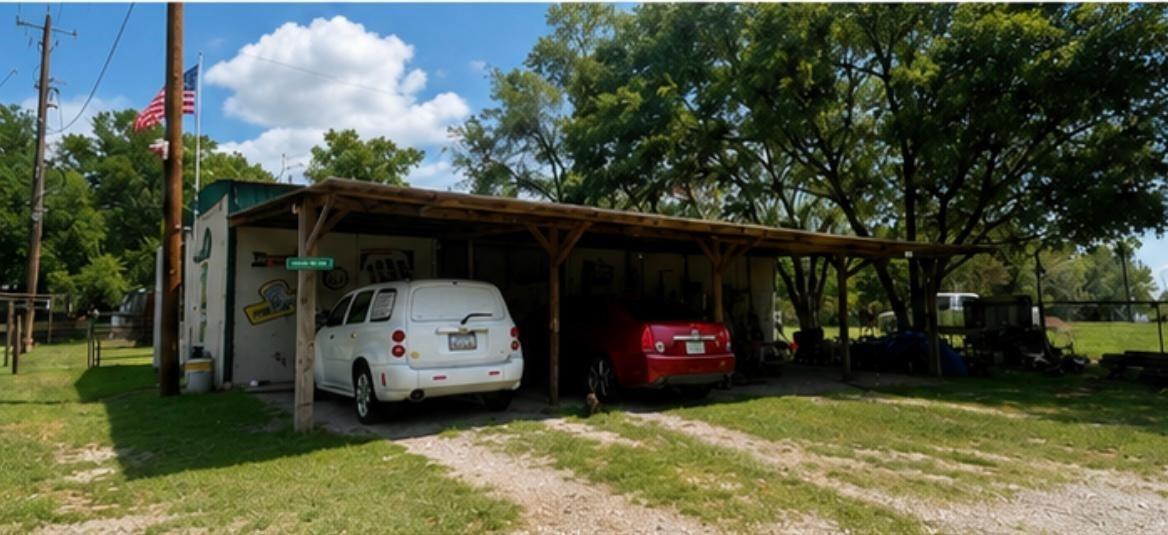 main property photo 9