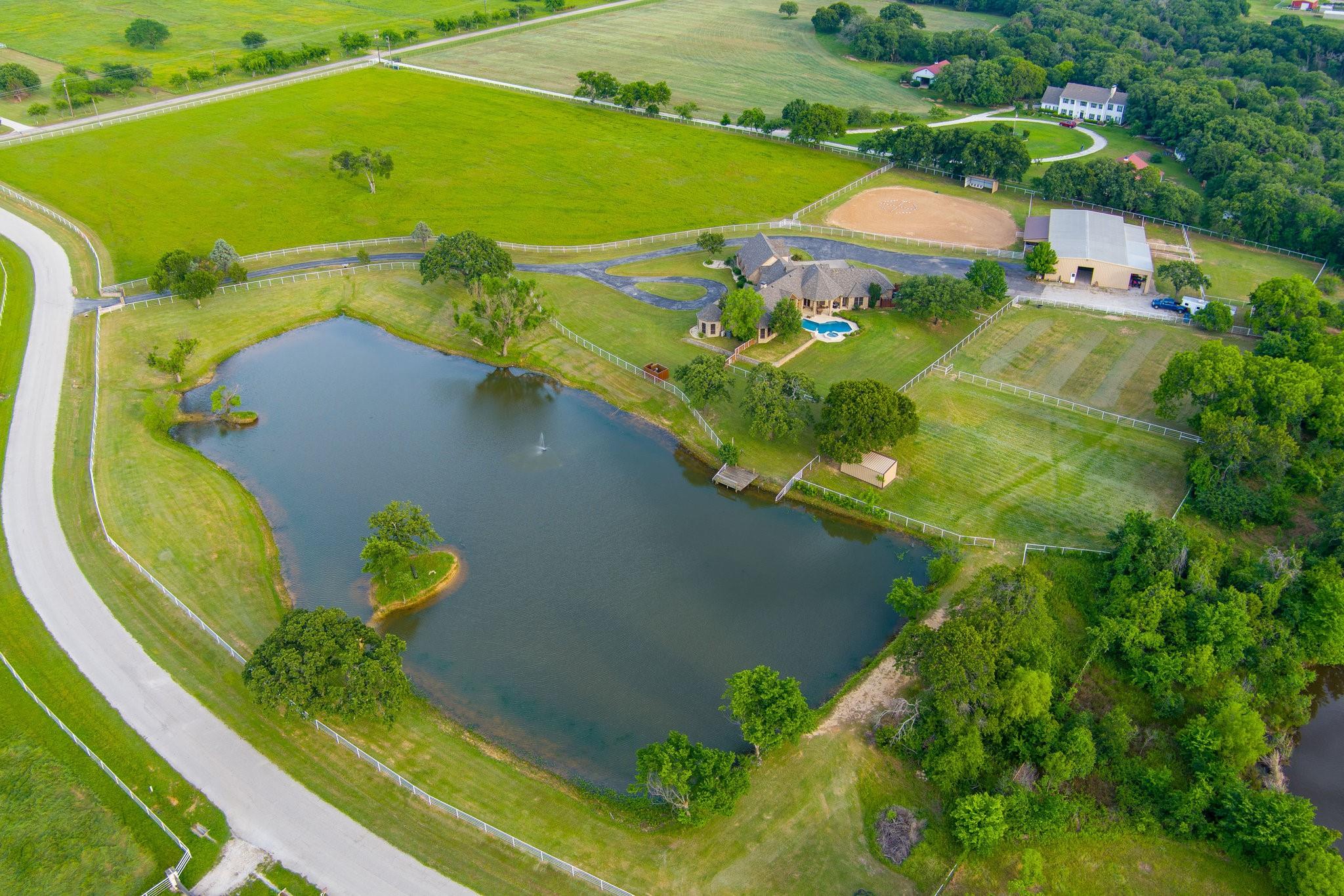 main property photo 35