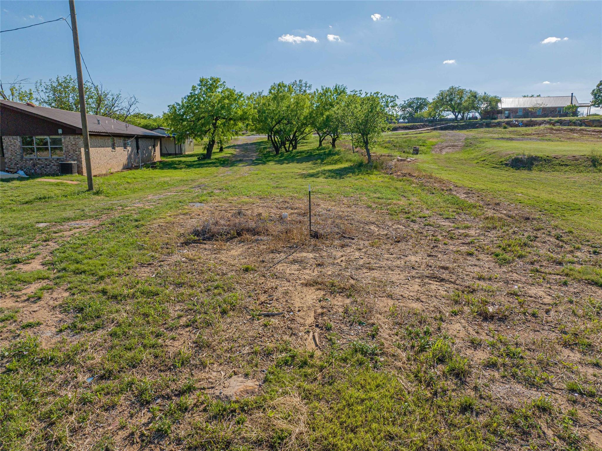 main property photo 19