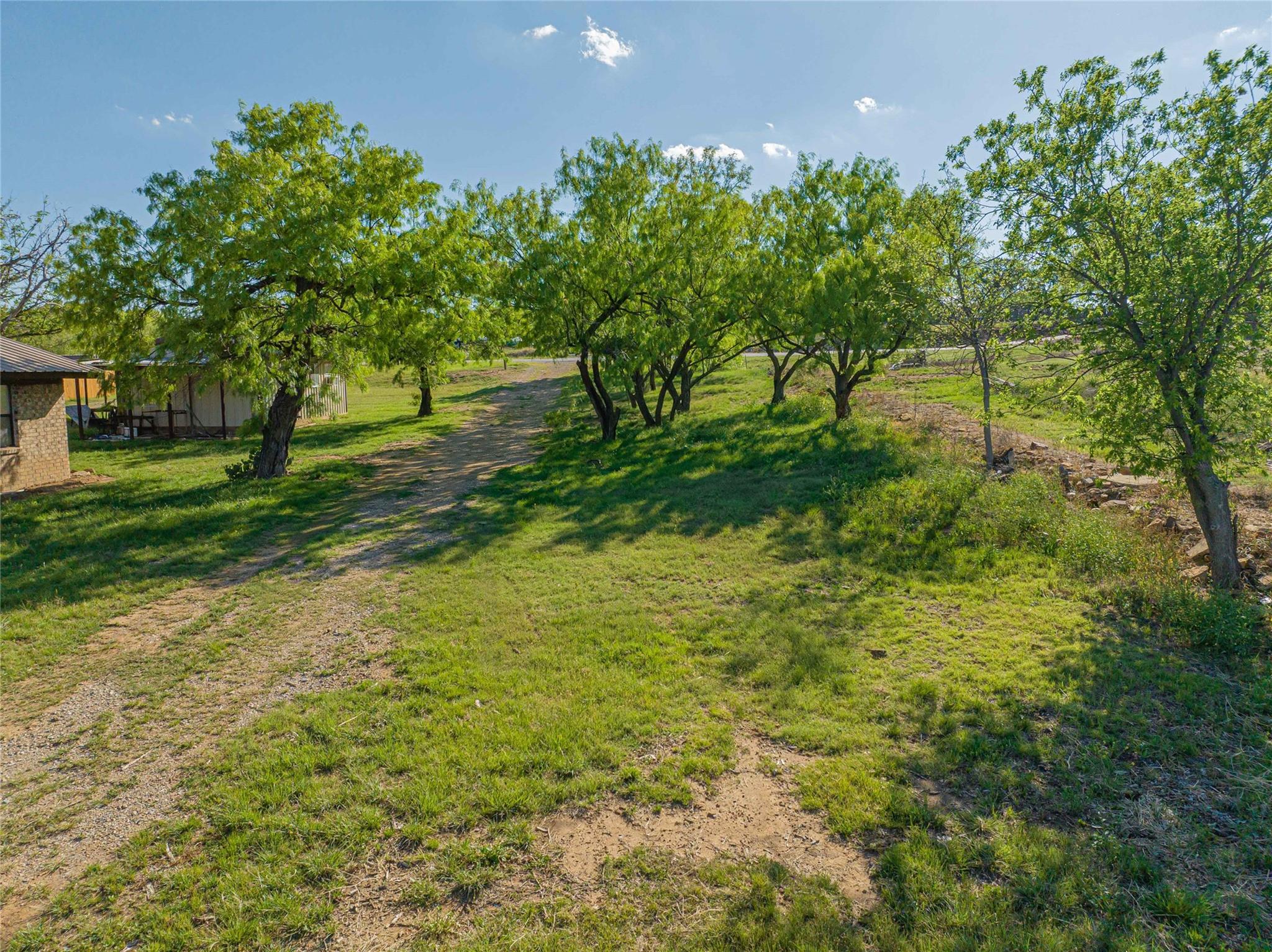 main property photo 20