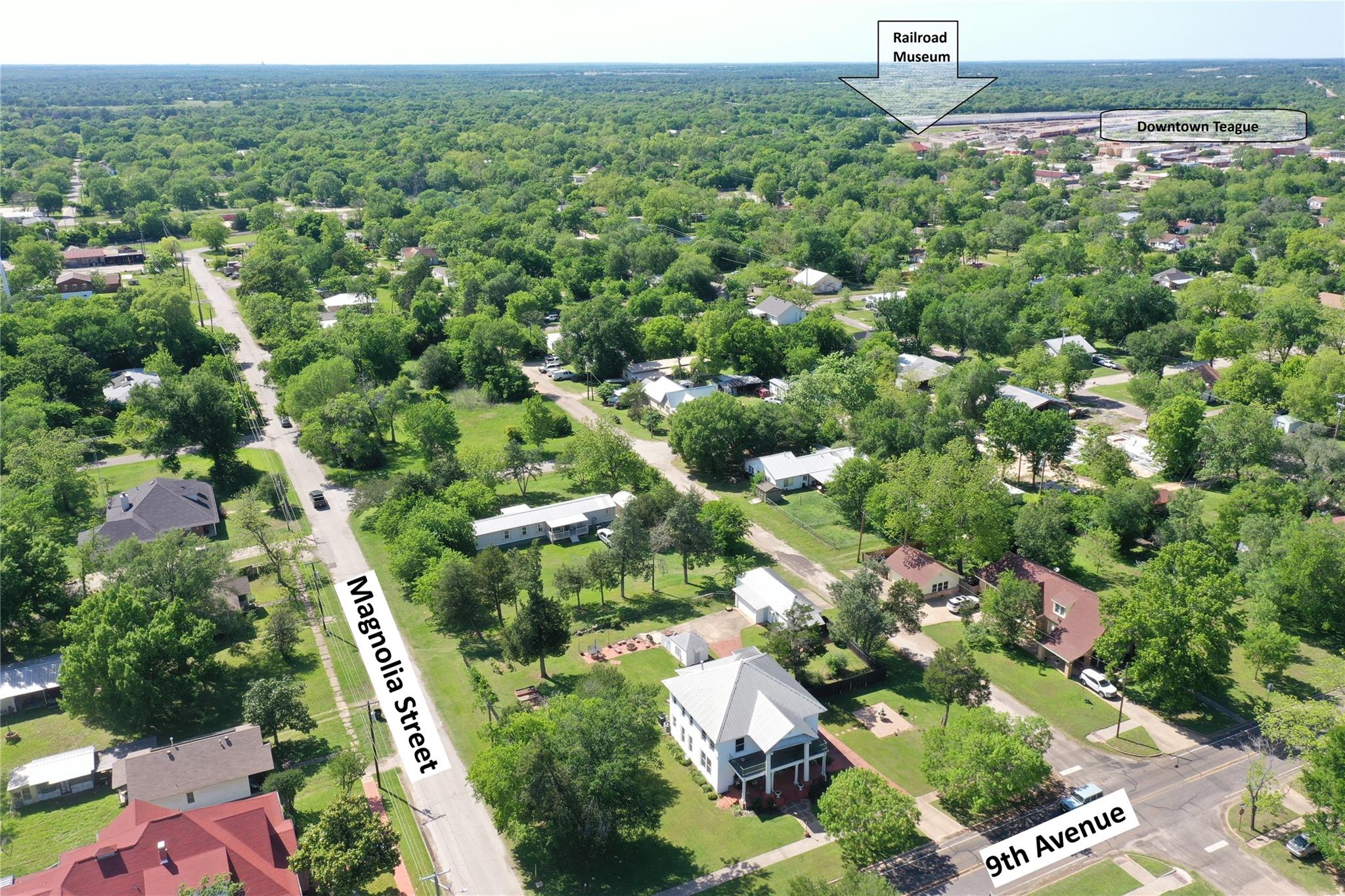 main property photo 38