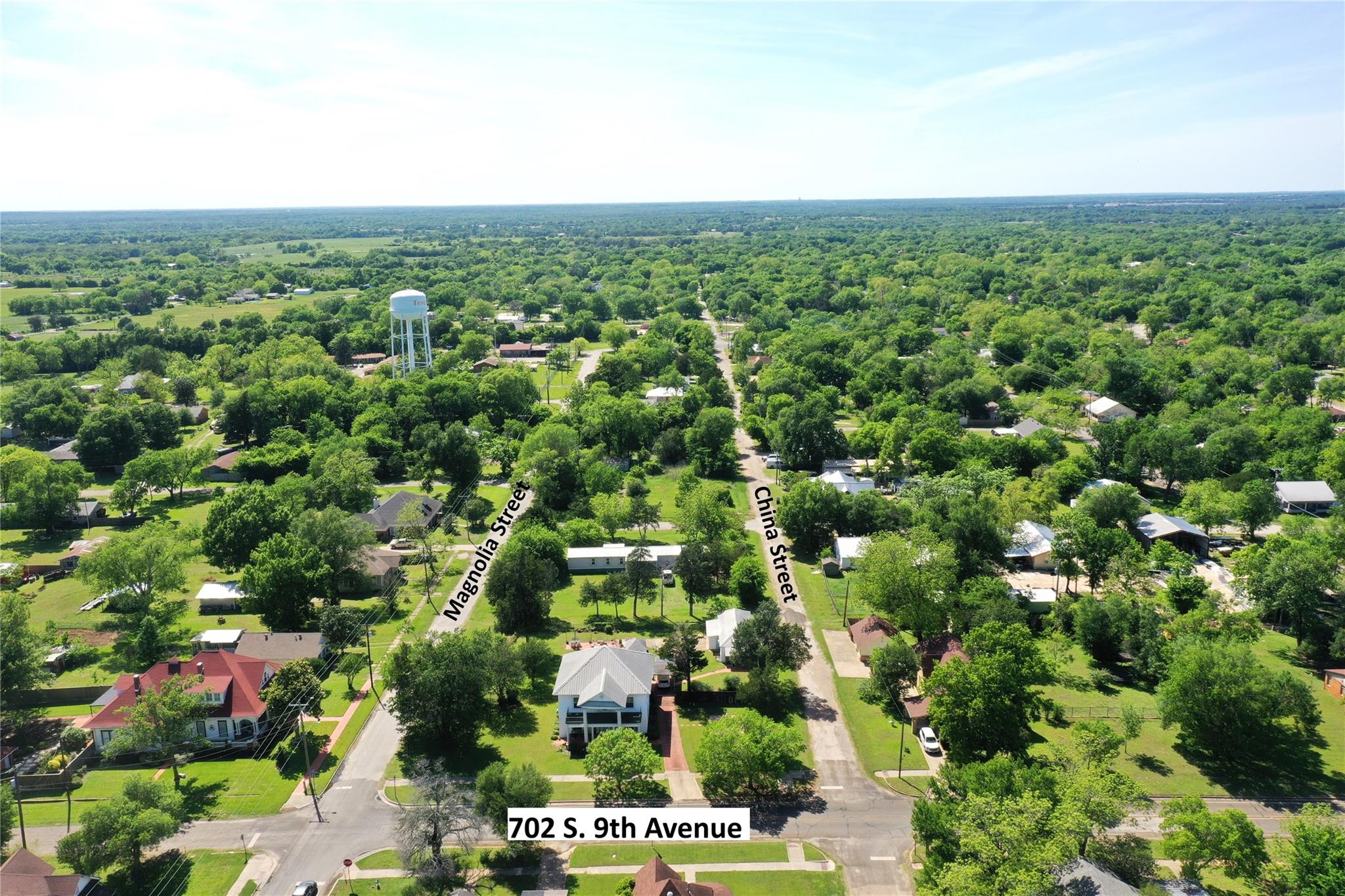 main property photo 4