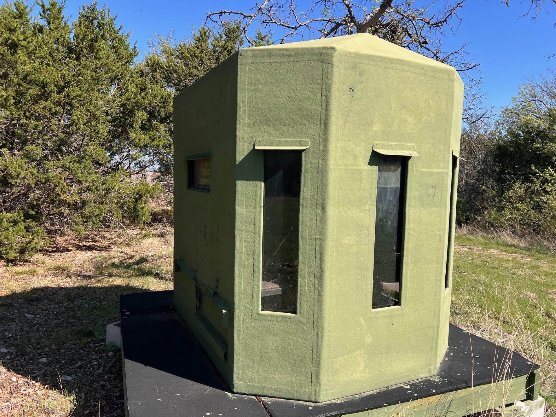 main property photo 26