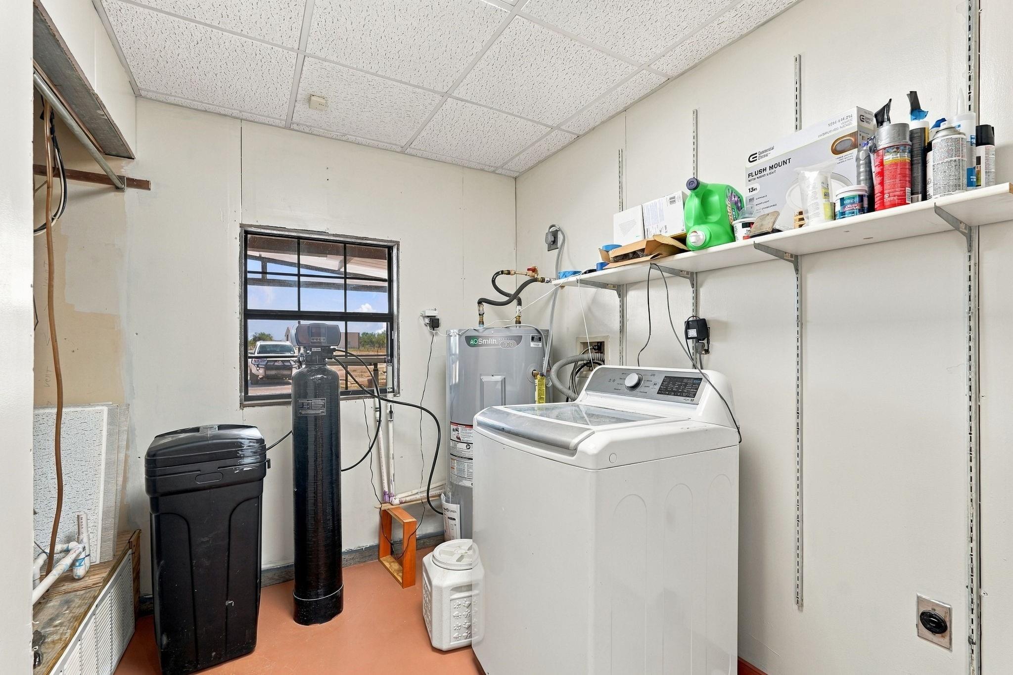 main property photo 16
