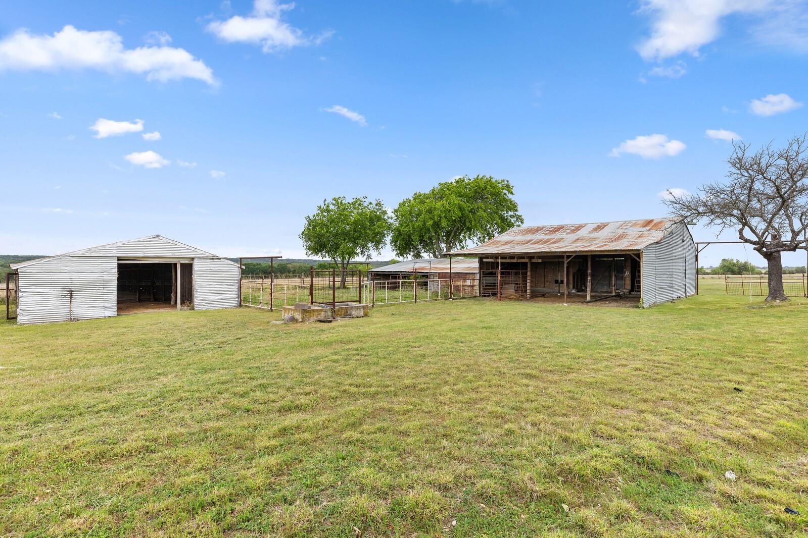 main property photo 15