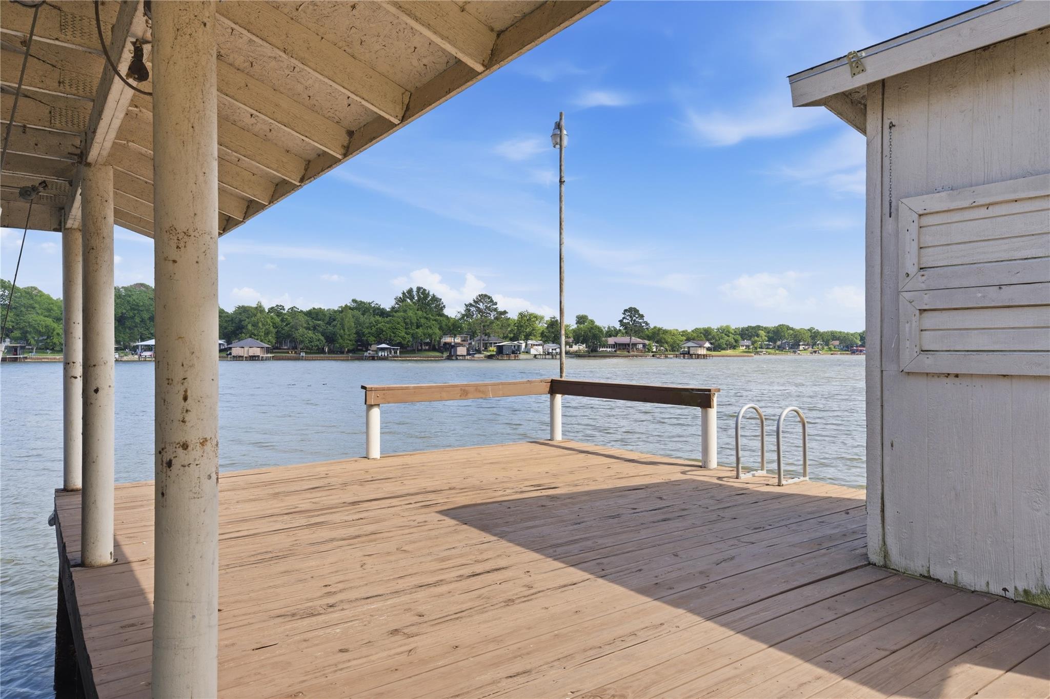 main property photo 21
