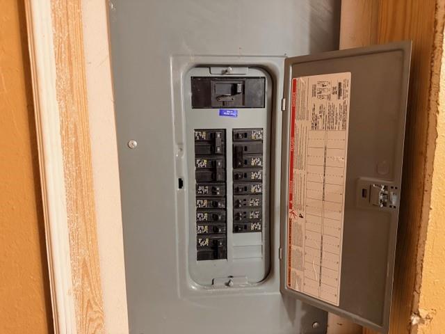 main property photo 17