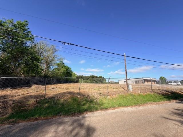 main property photo 24