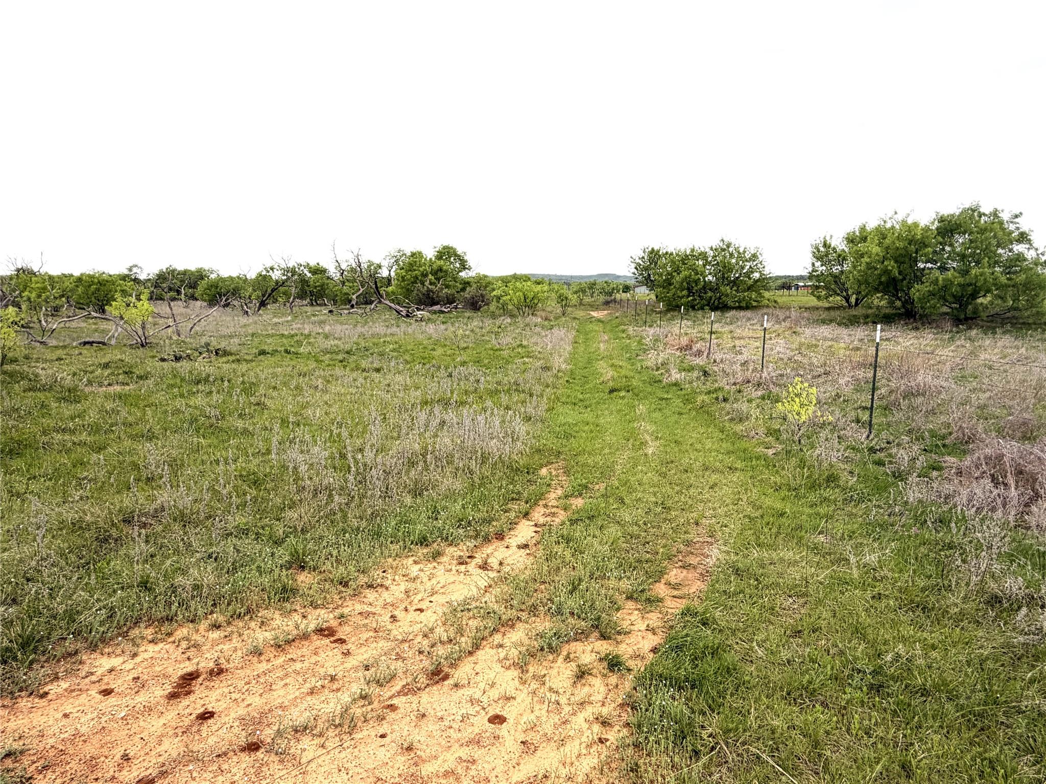 main property photo 10