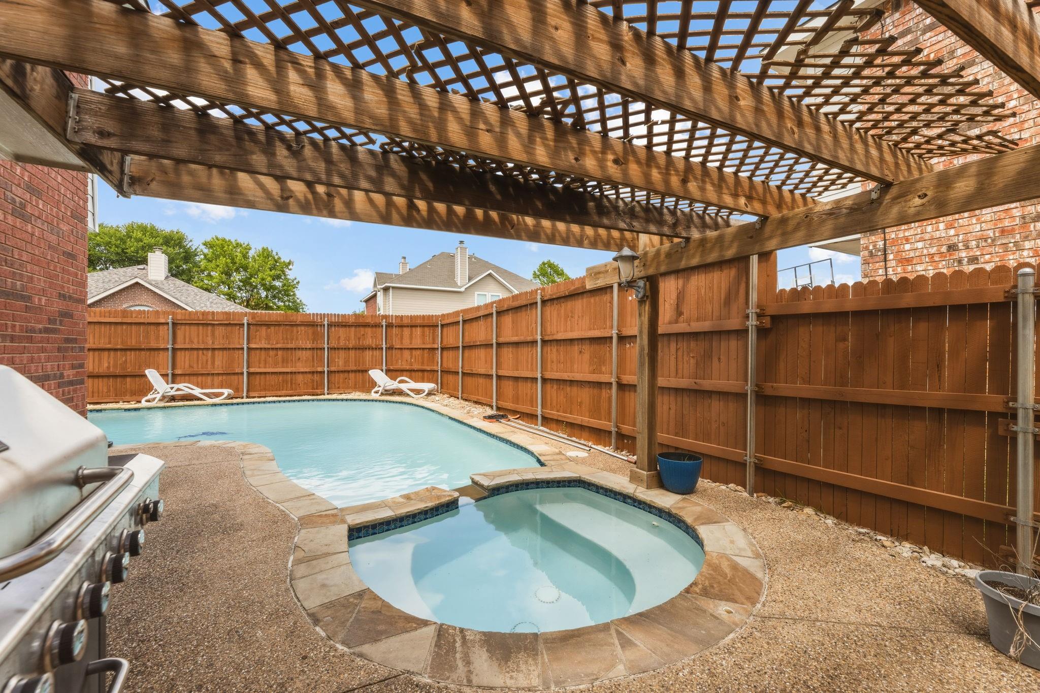 main property photo 36