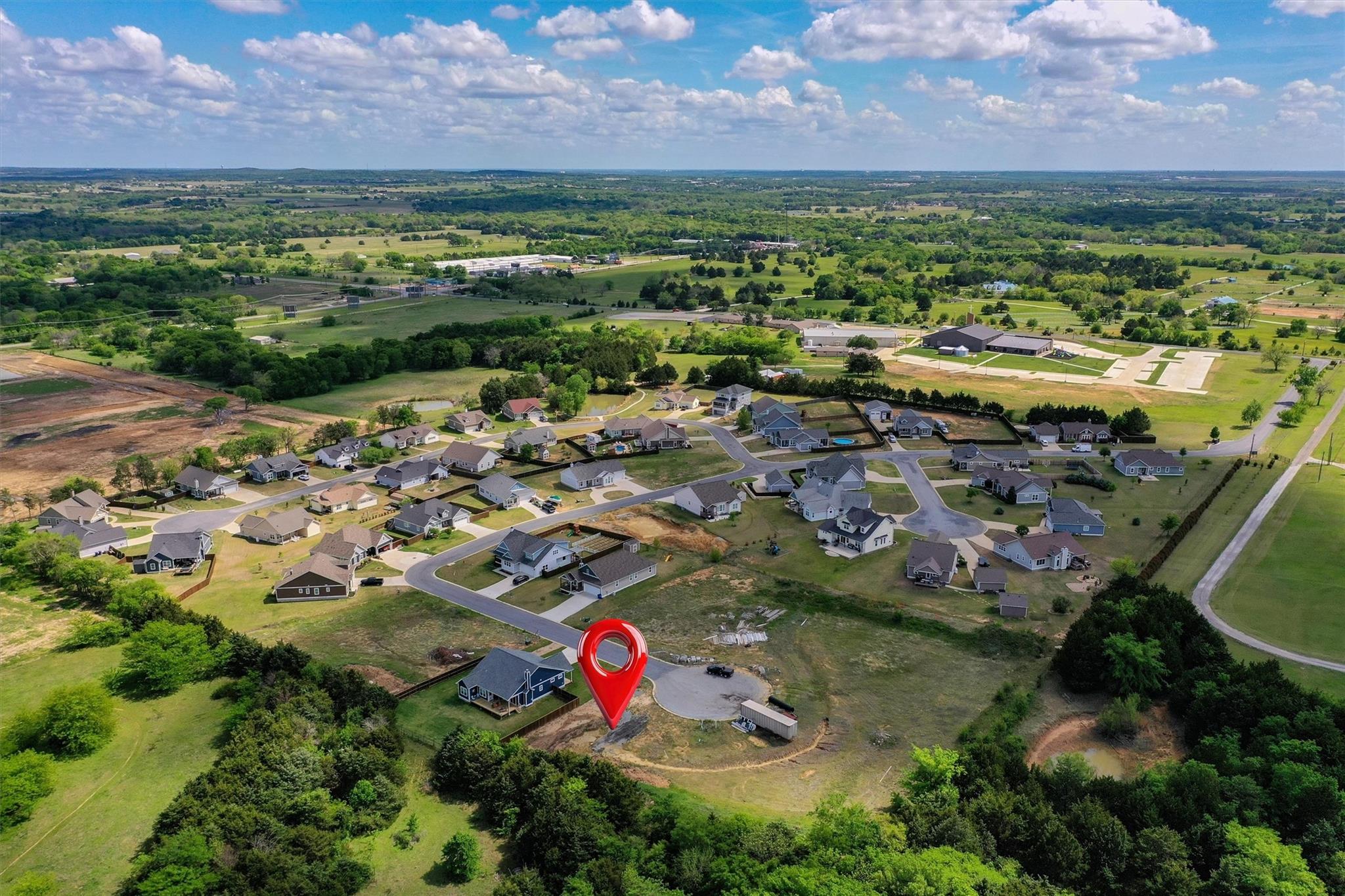 main property photo 3