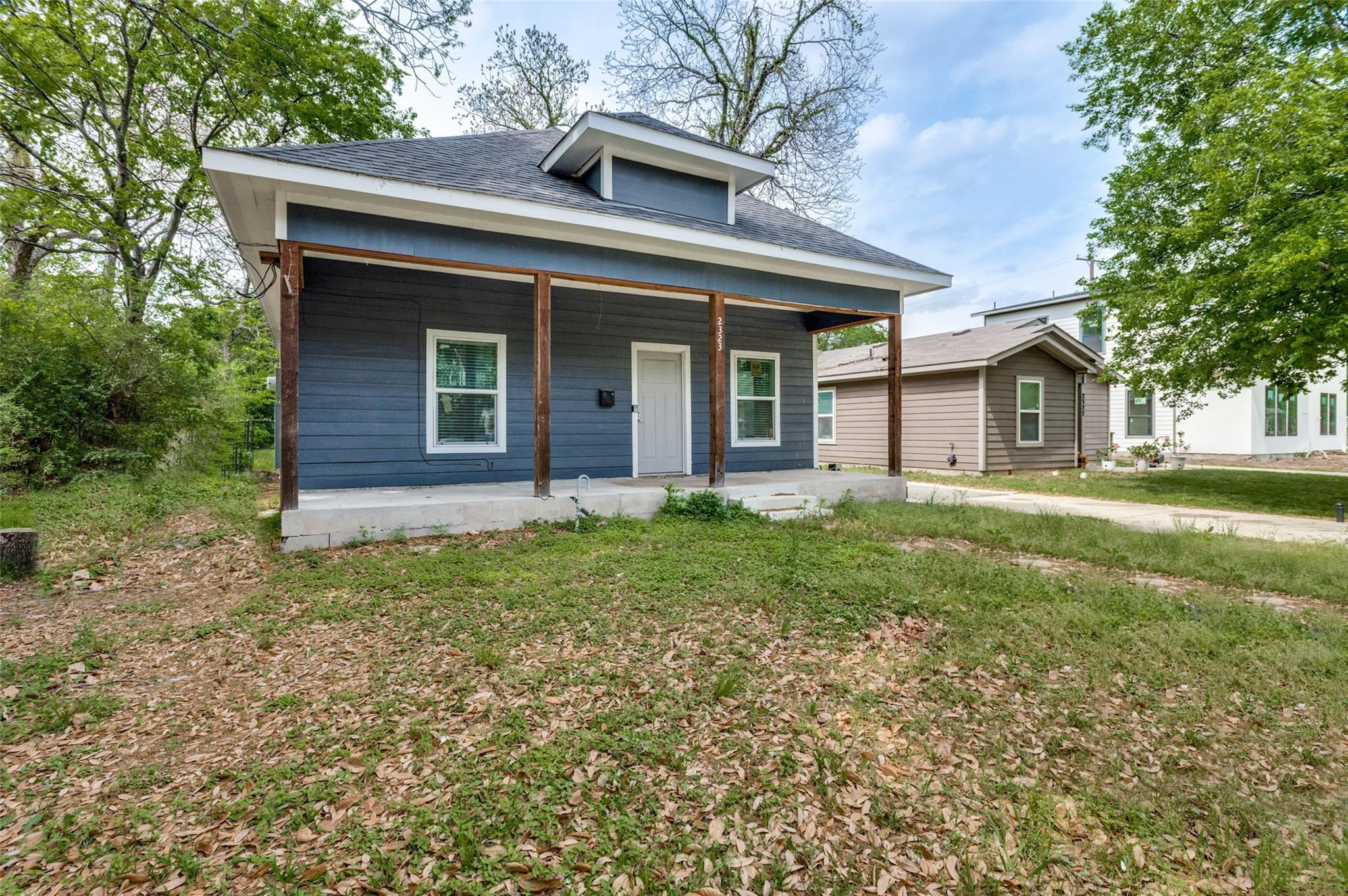 main property photo 2