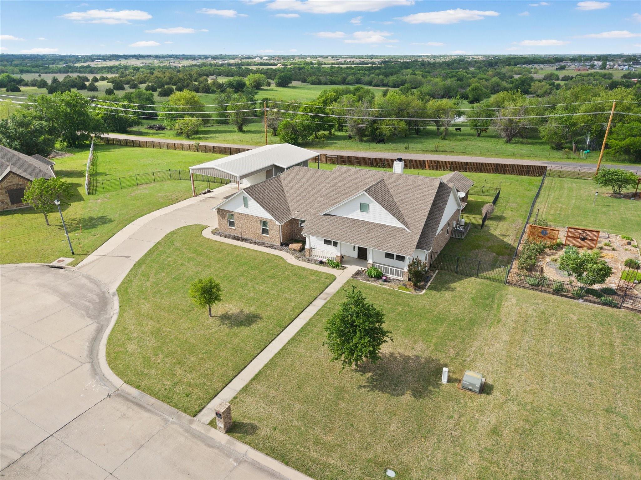 main property photo 35
