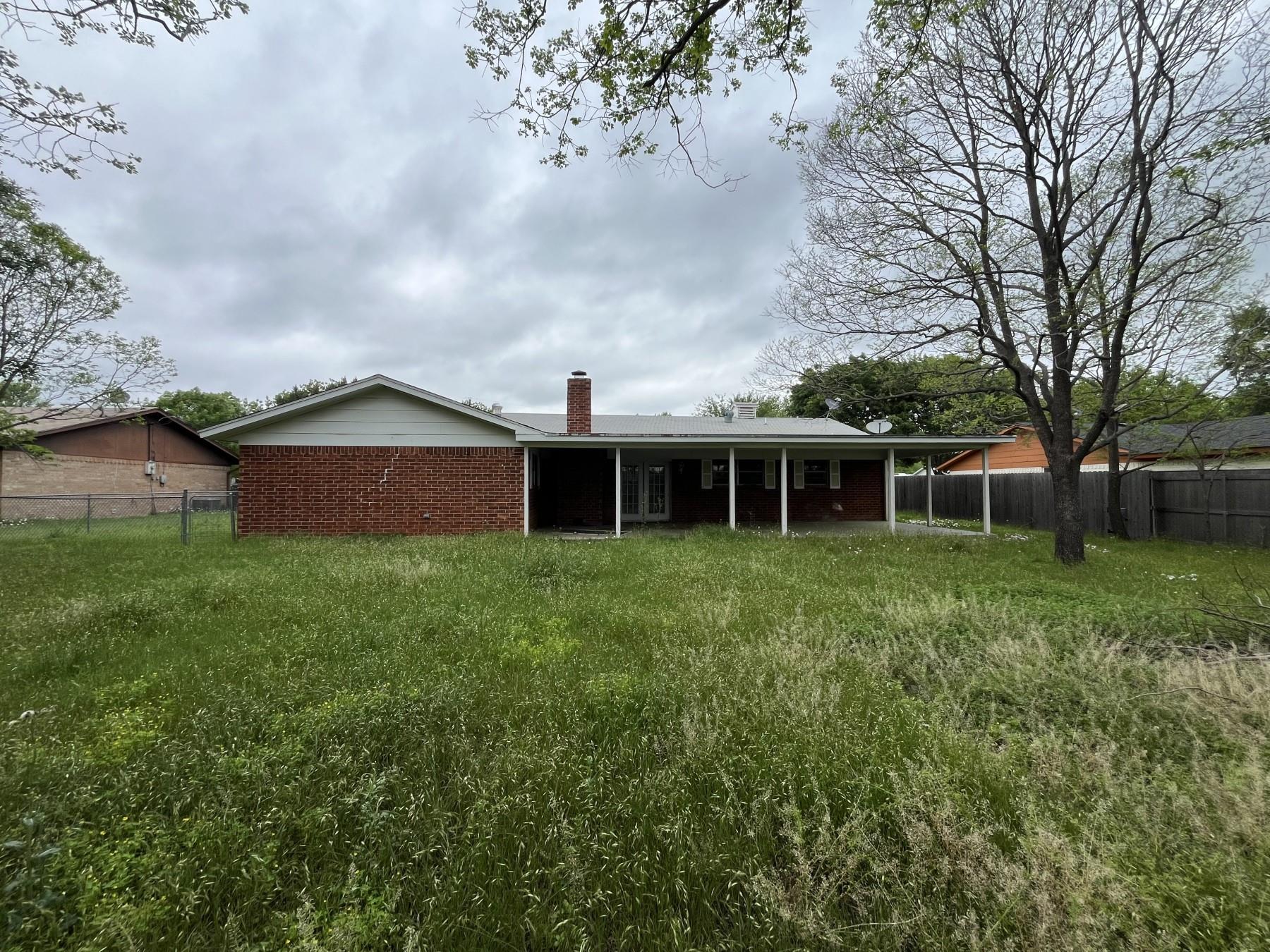 main property photo 14