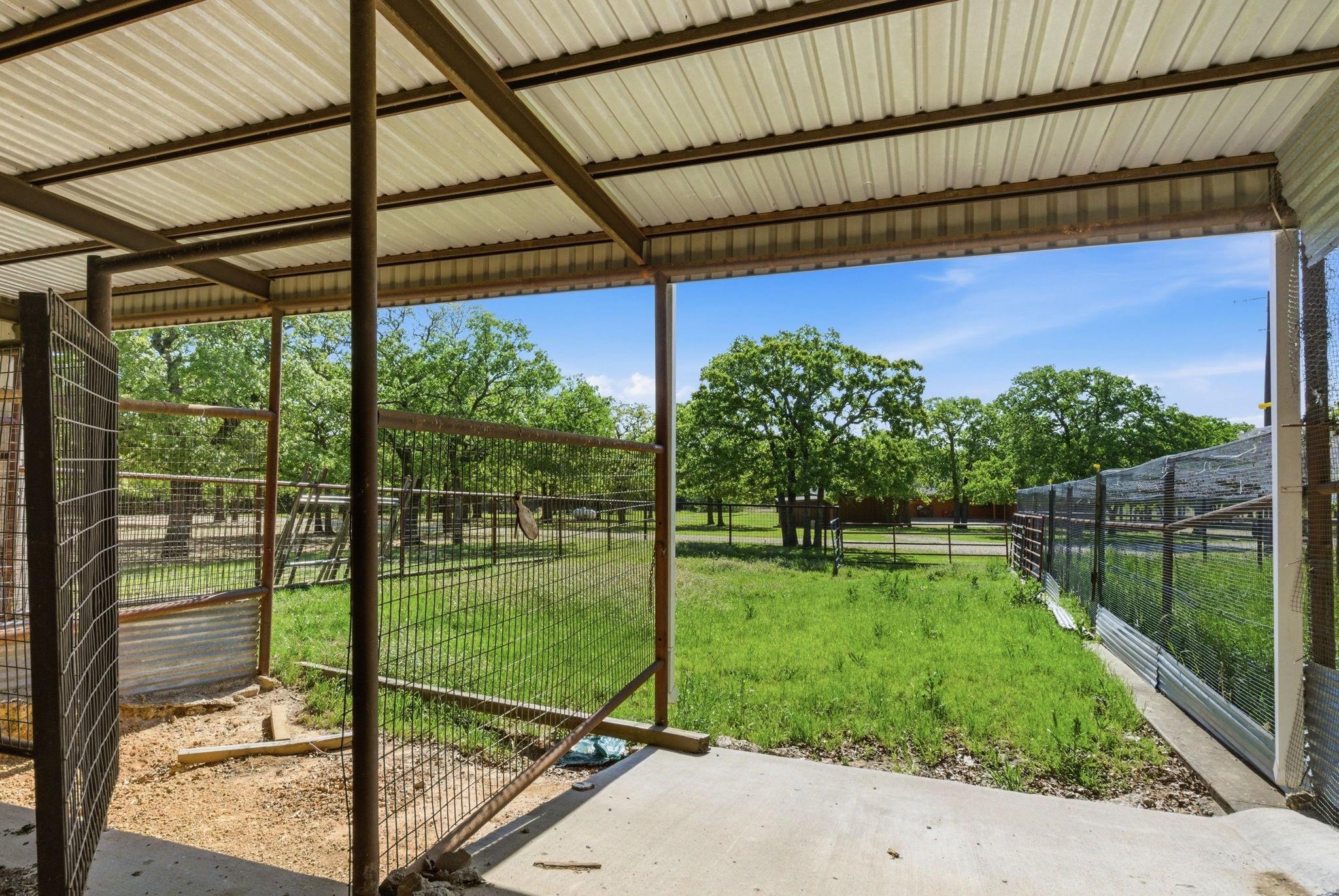 main property photo 33