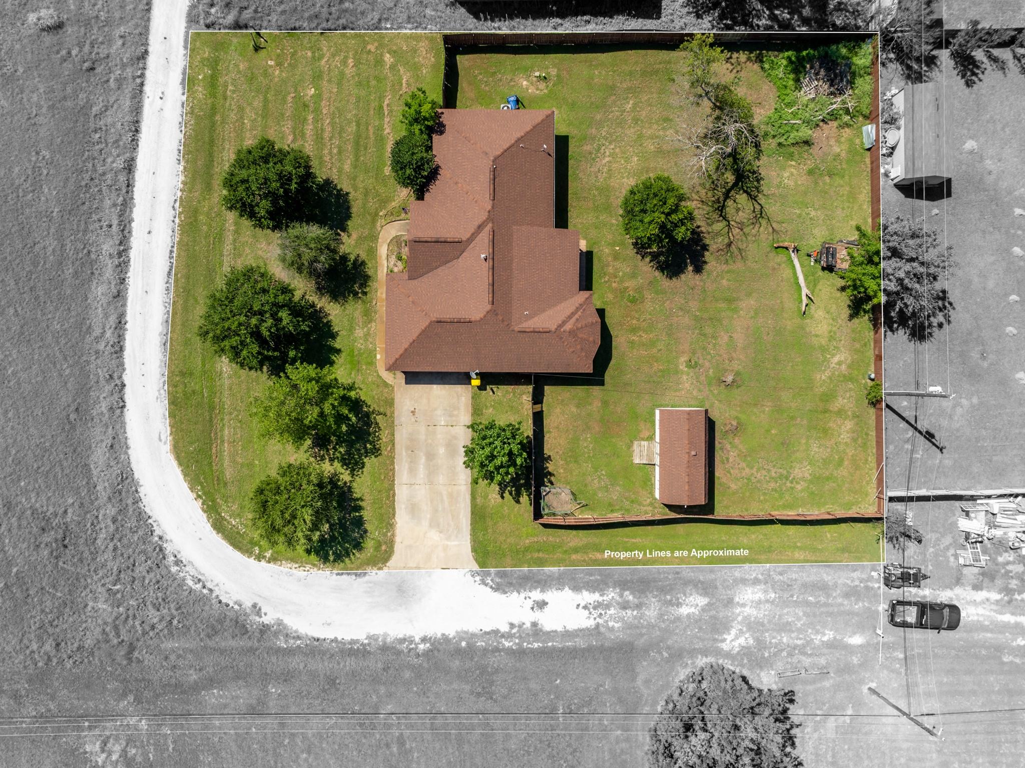 main property photo 39
