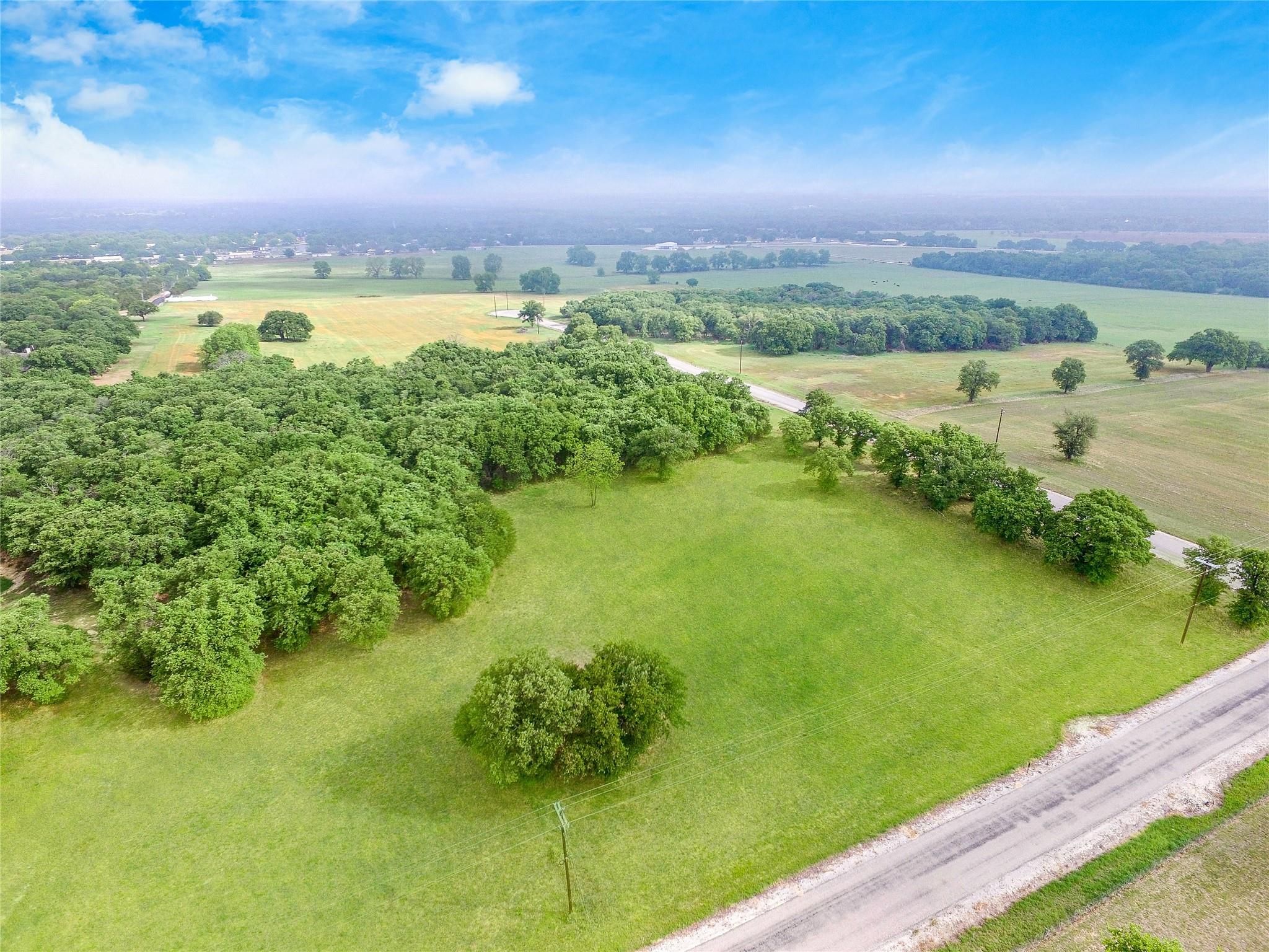 main property photo 6