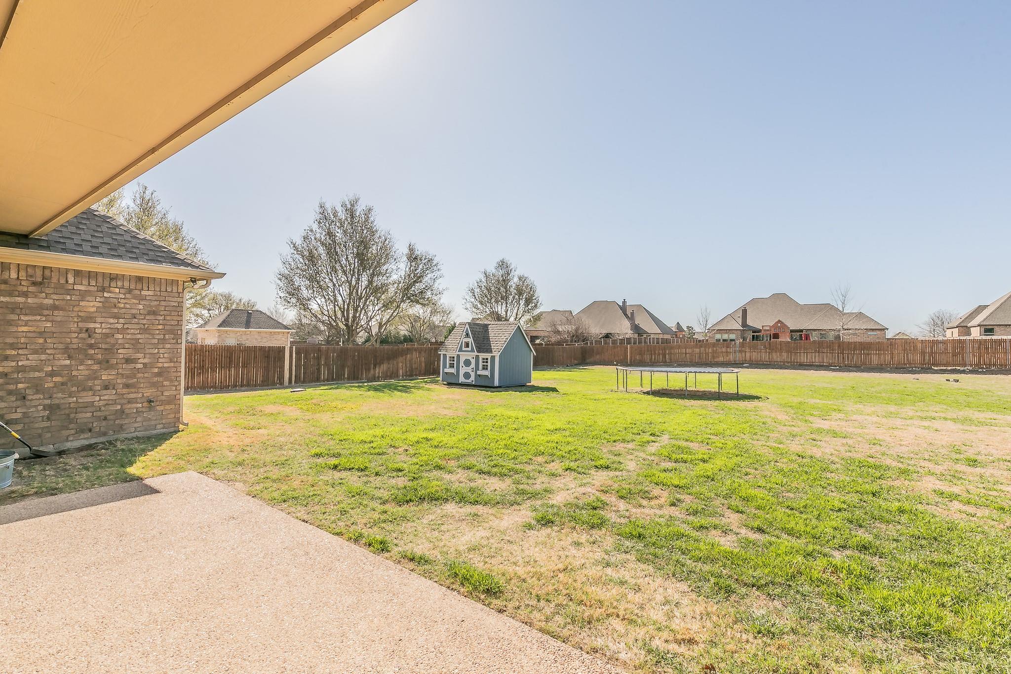 main property photo 36