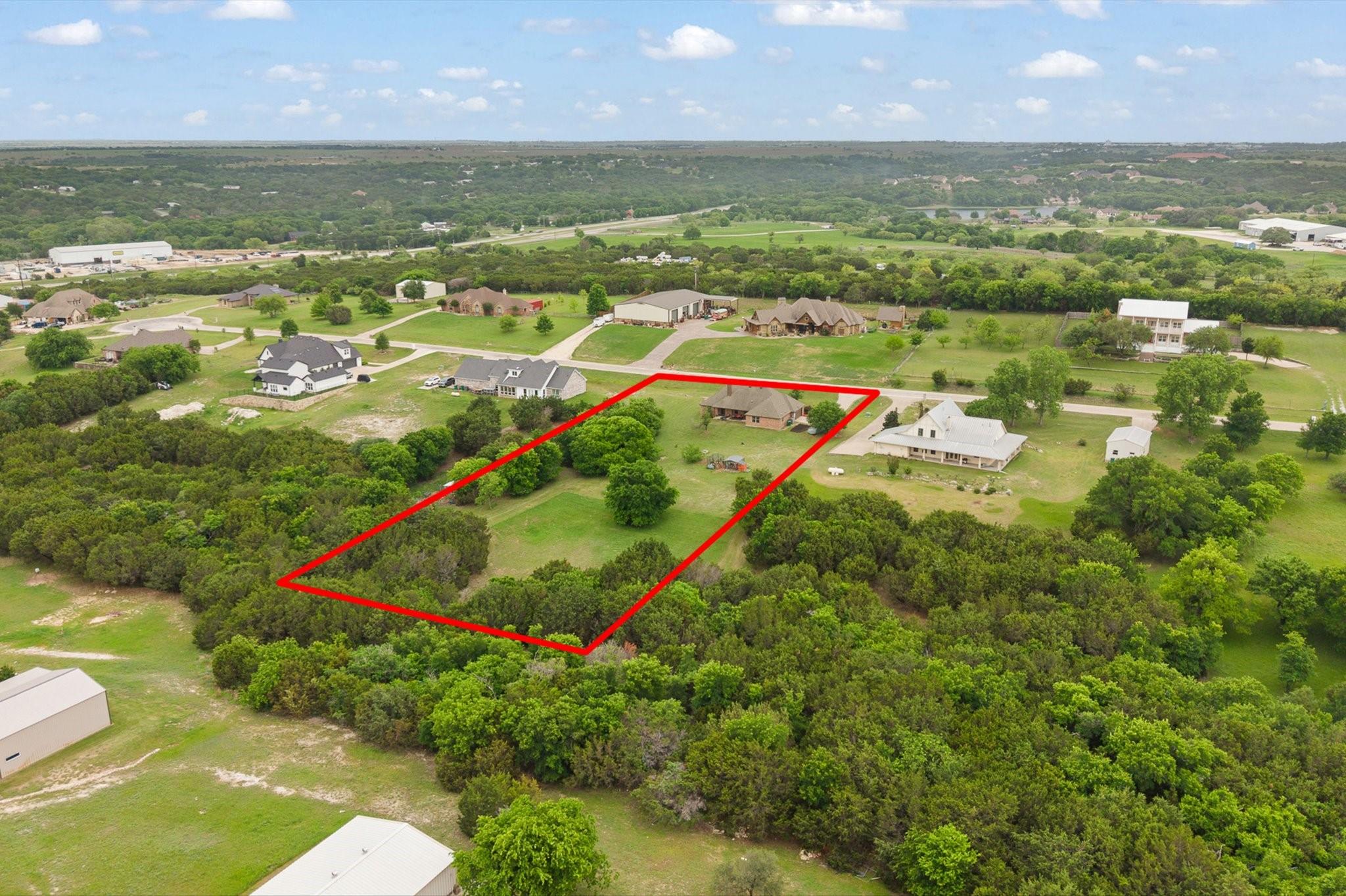 main property photo 34