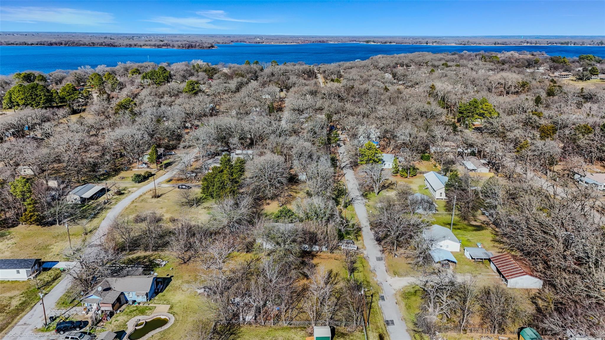 main property photo 11