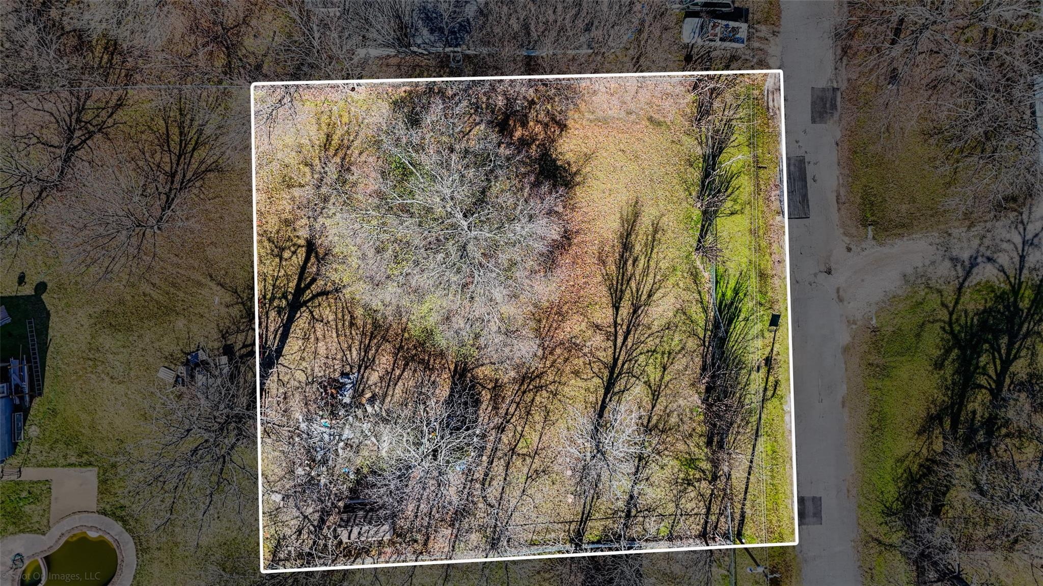 main property photo 8