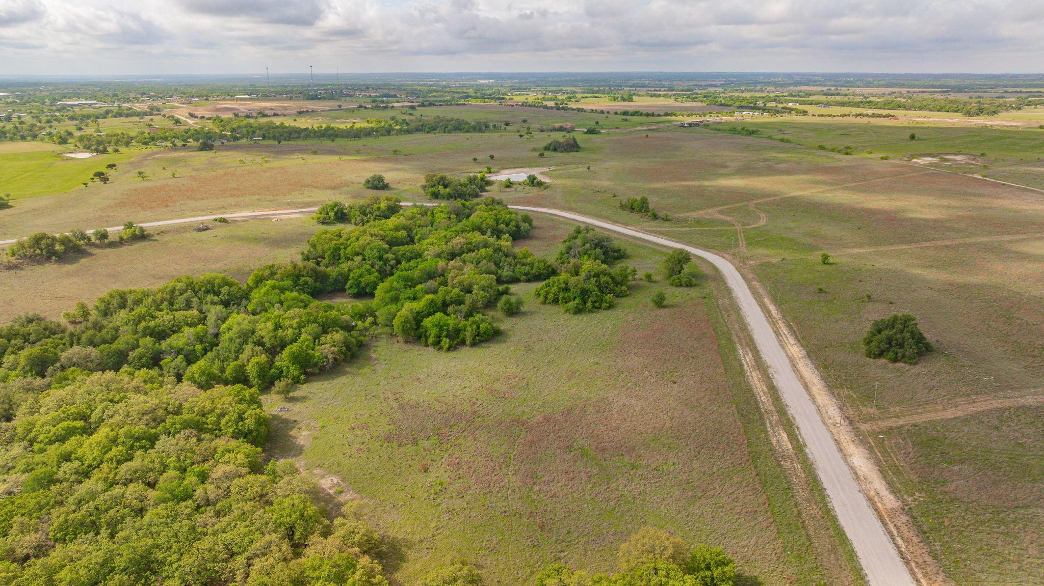 main property photo 32
