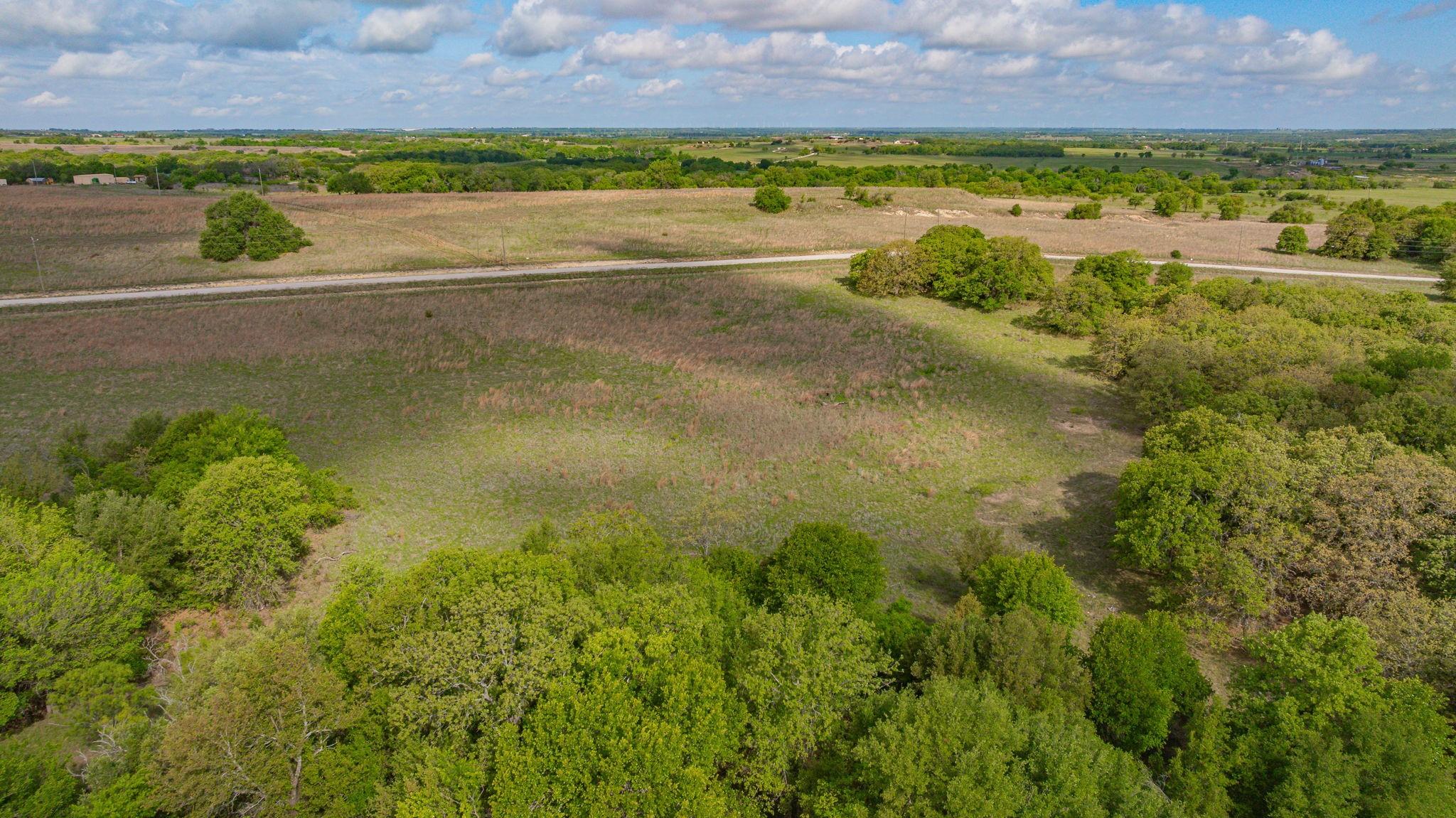 main property photo 25