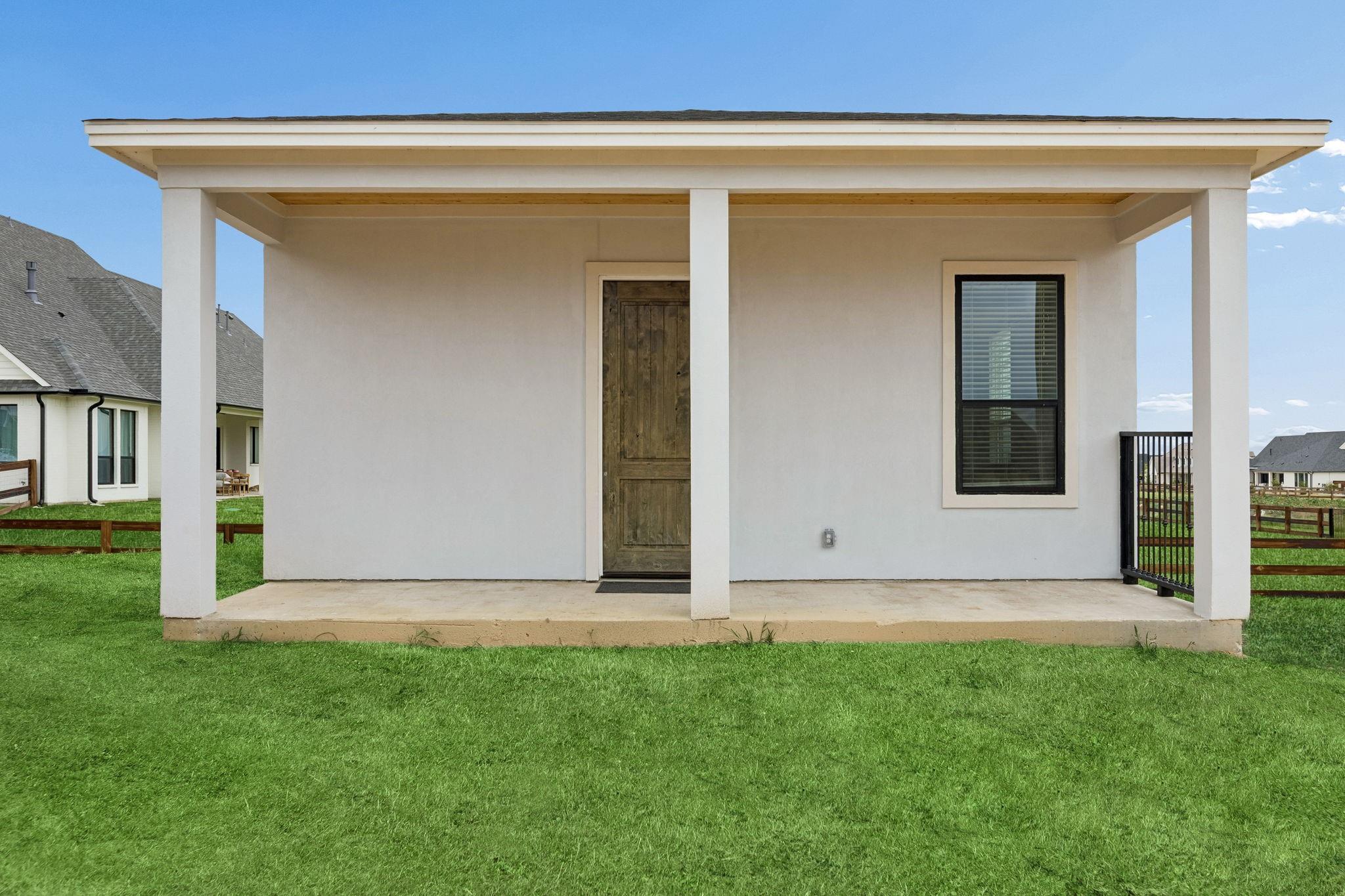 main property photo 25