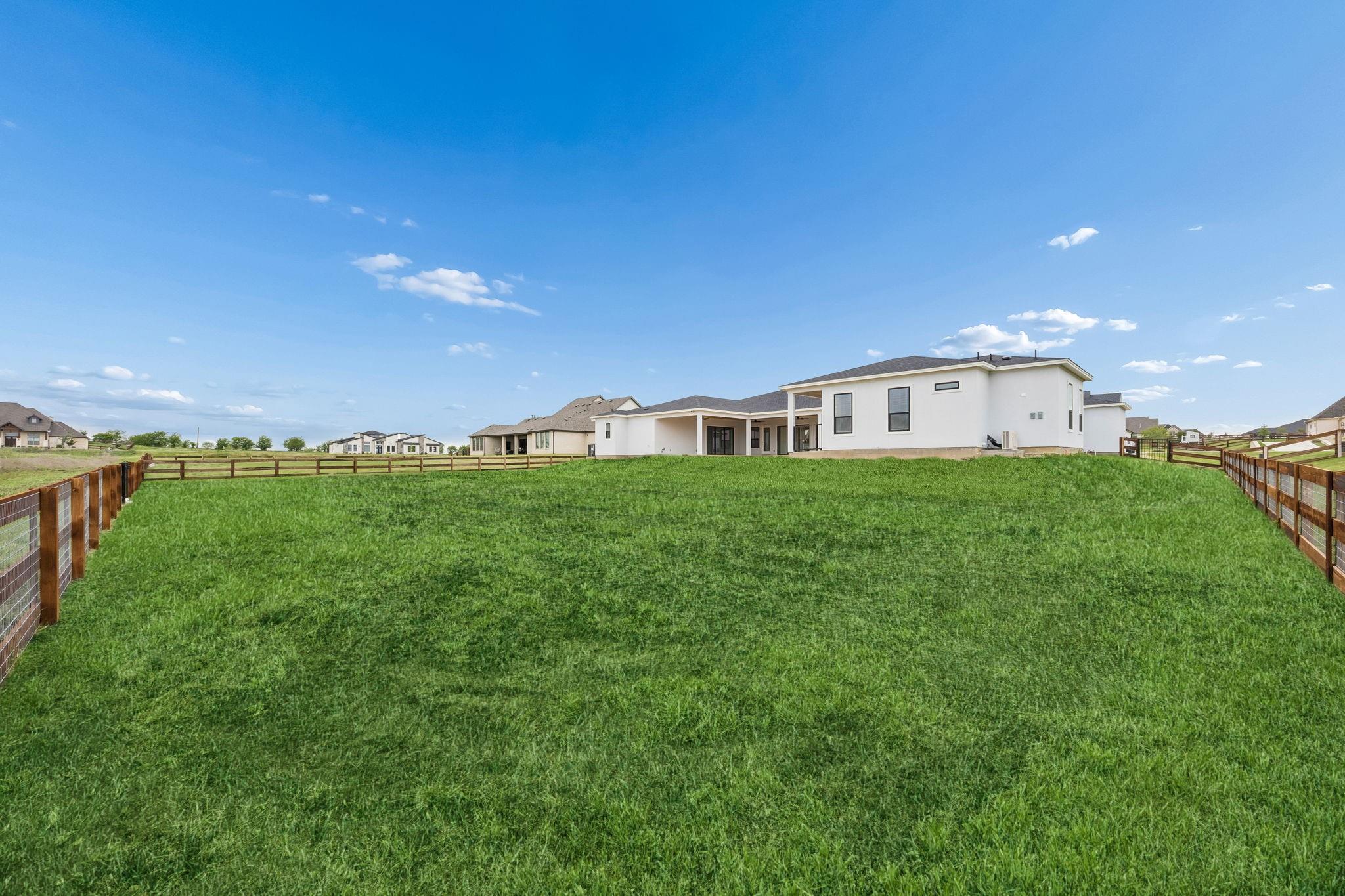 main property photo 33