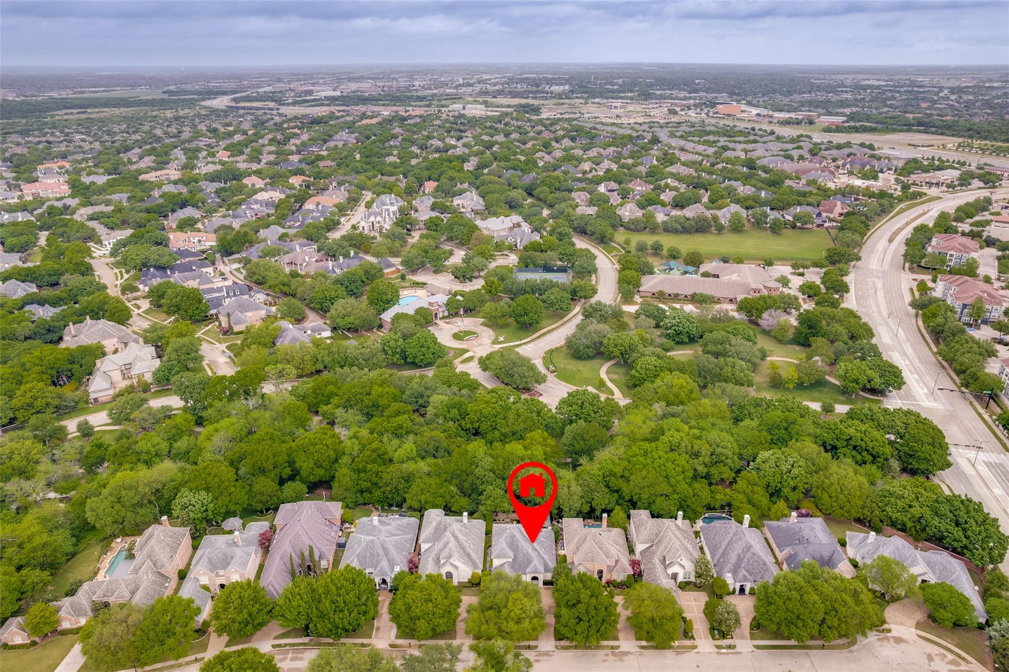 main property photo 25