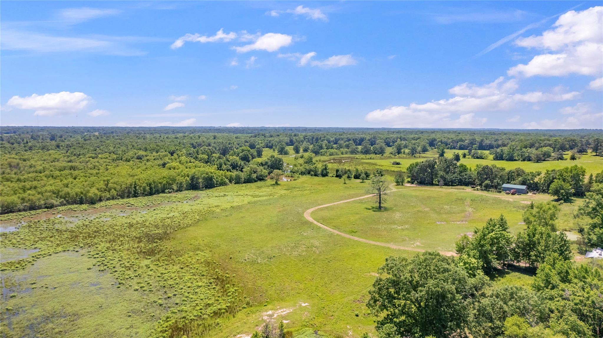 main property photo 16