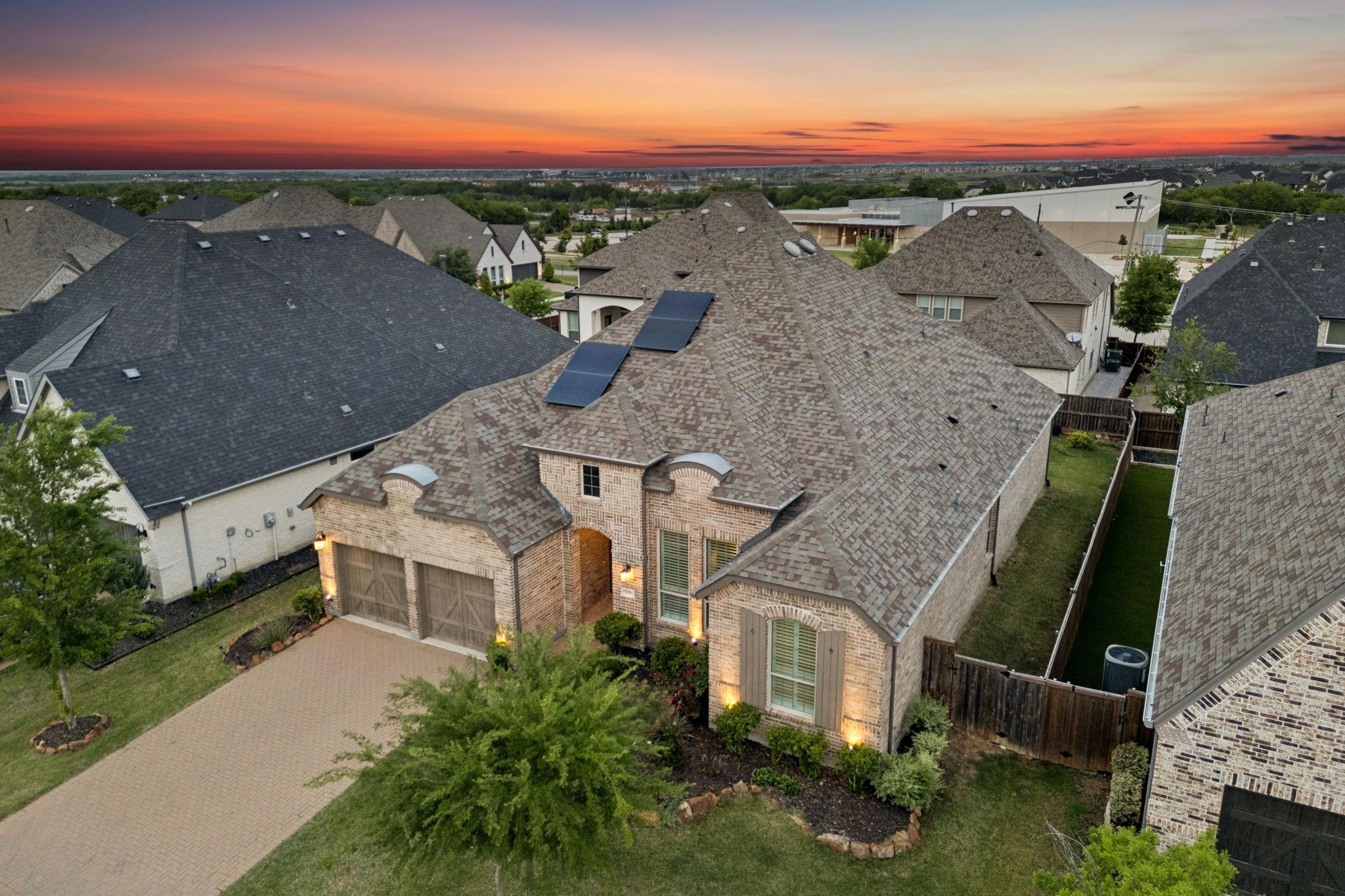 main property photo 28
