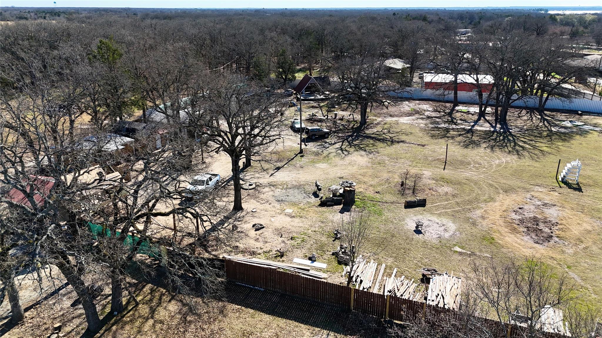 main property photo 32