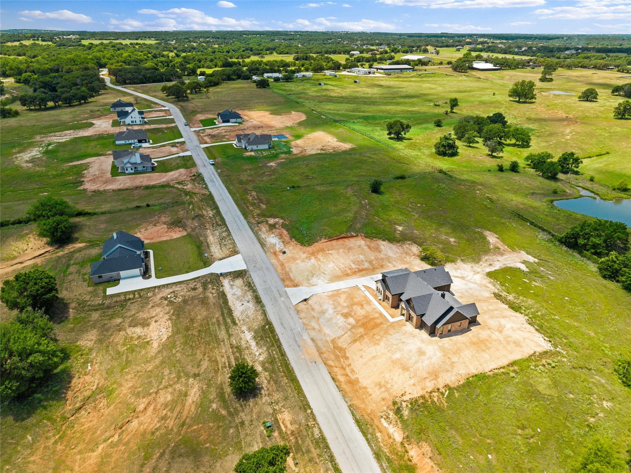main property photo 37