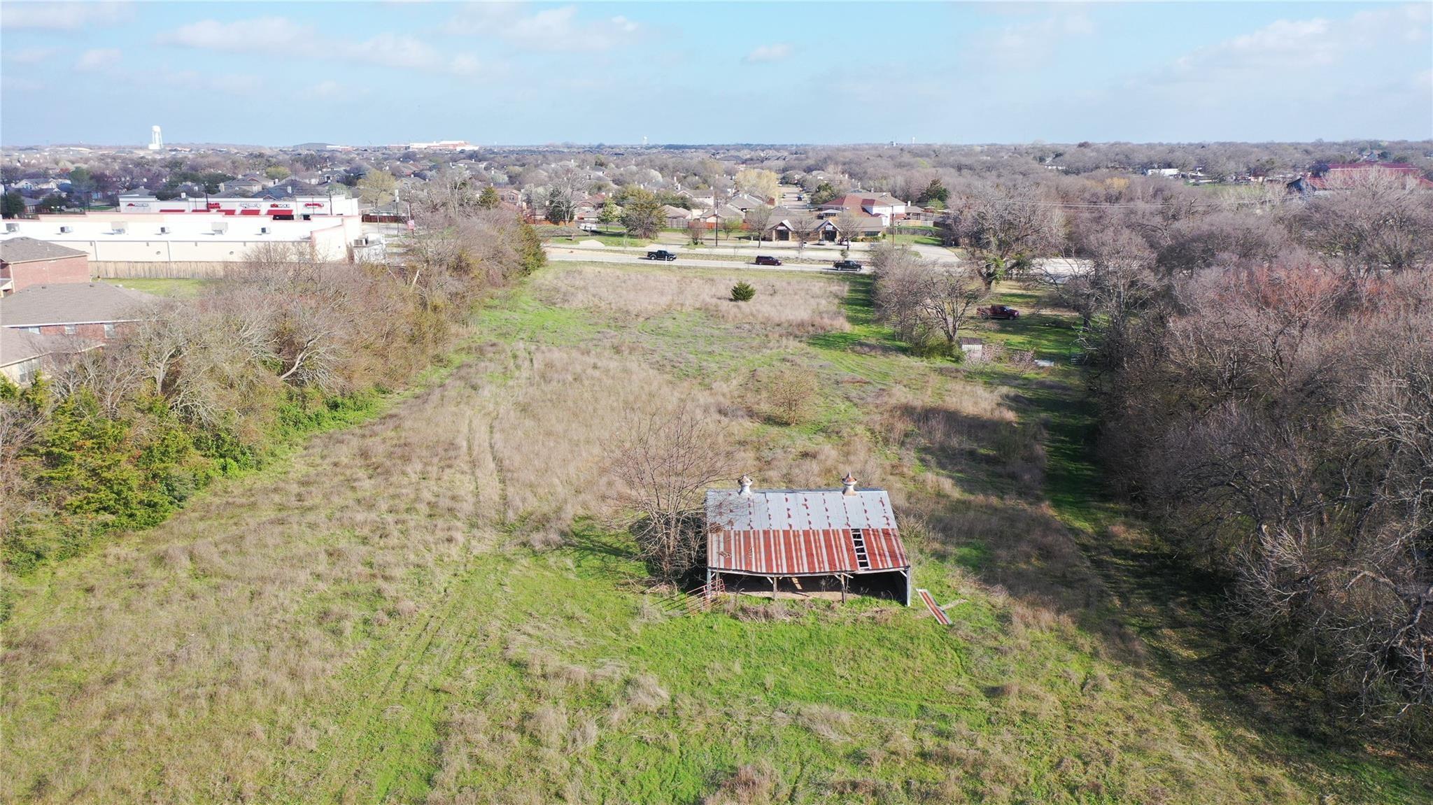 main property photo 3