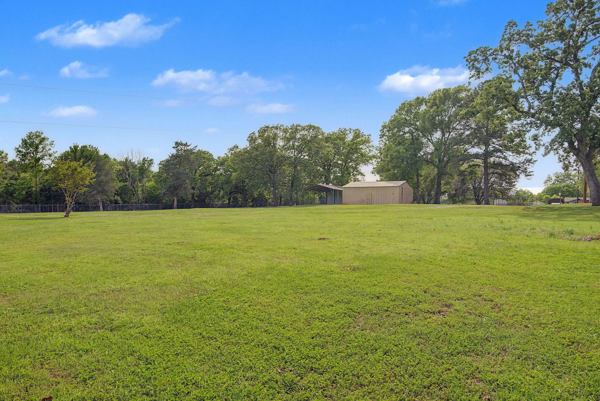 main property photo 35