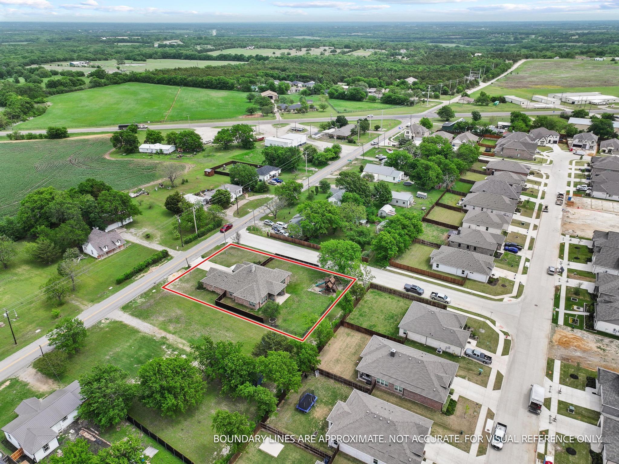 main property photo 30