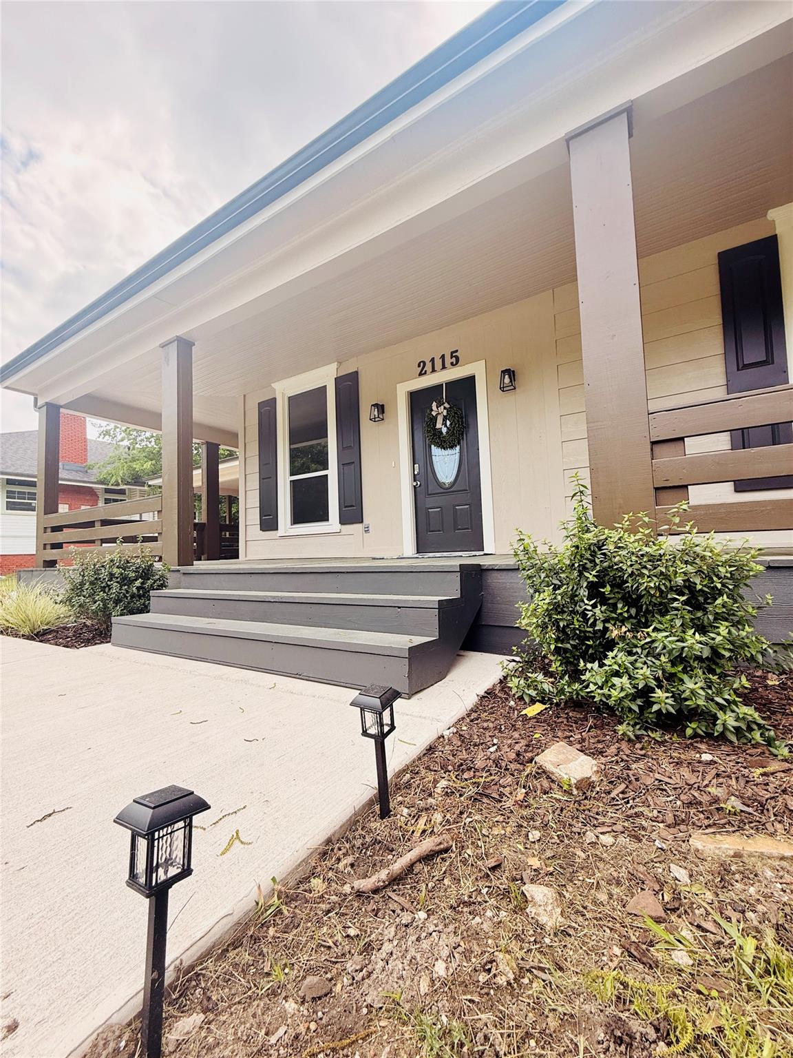 main property photo 37