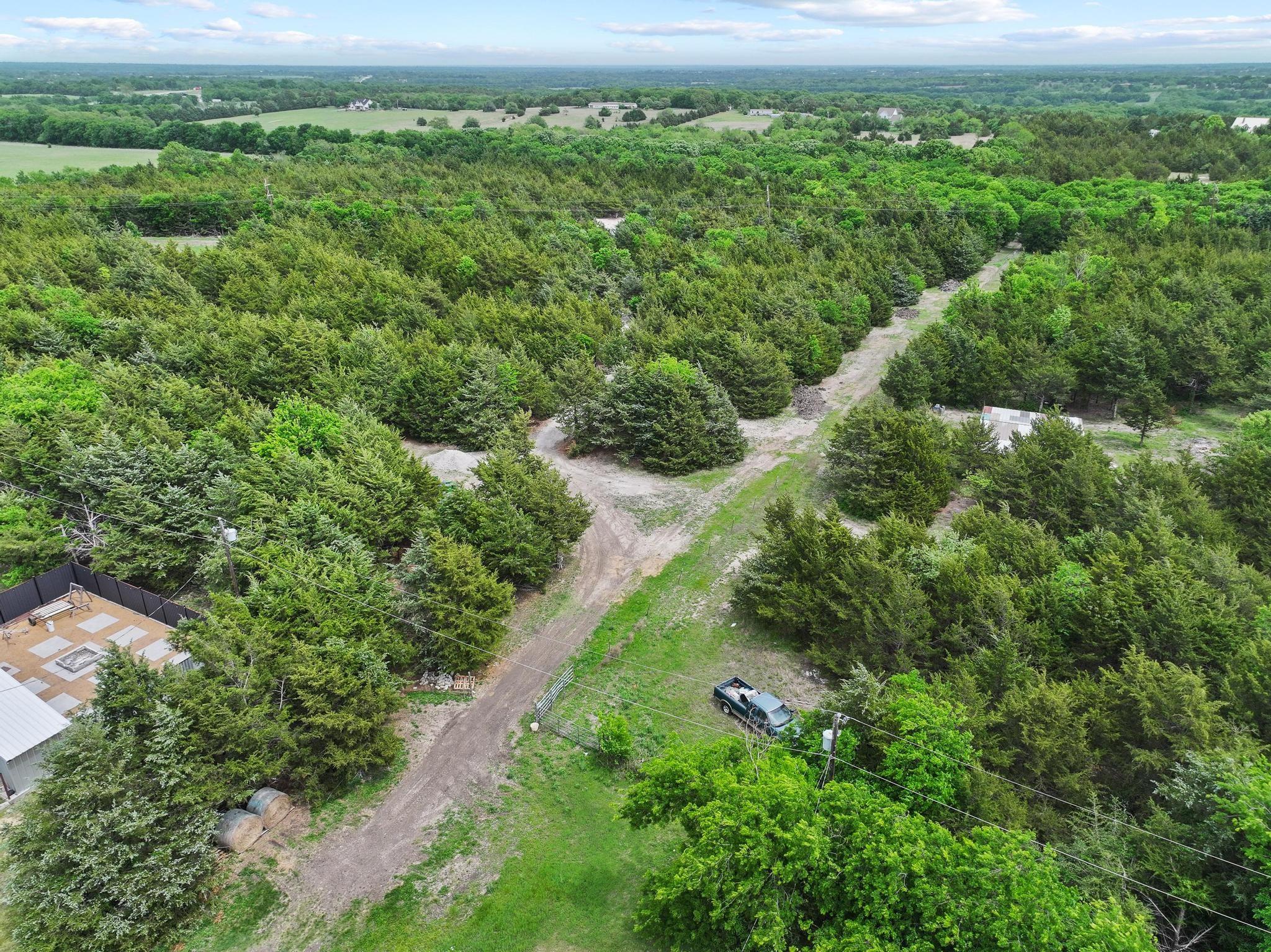 main property photo 12