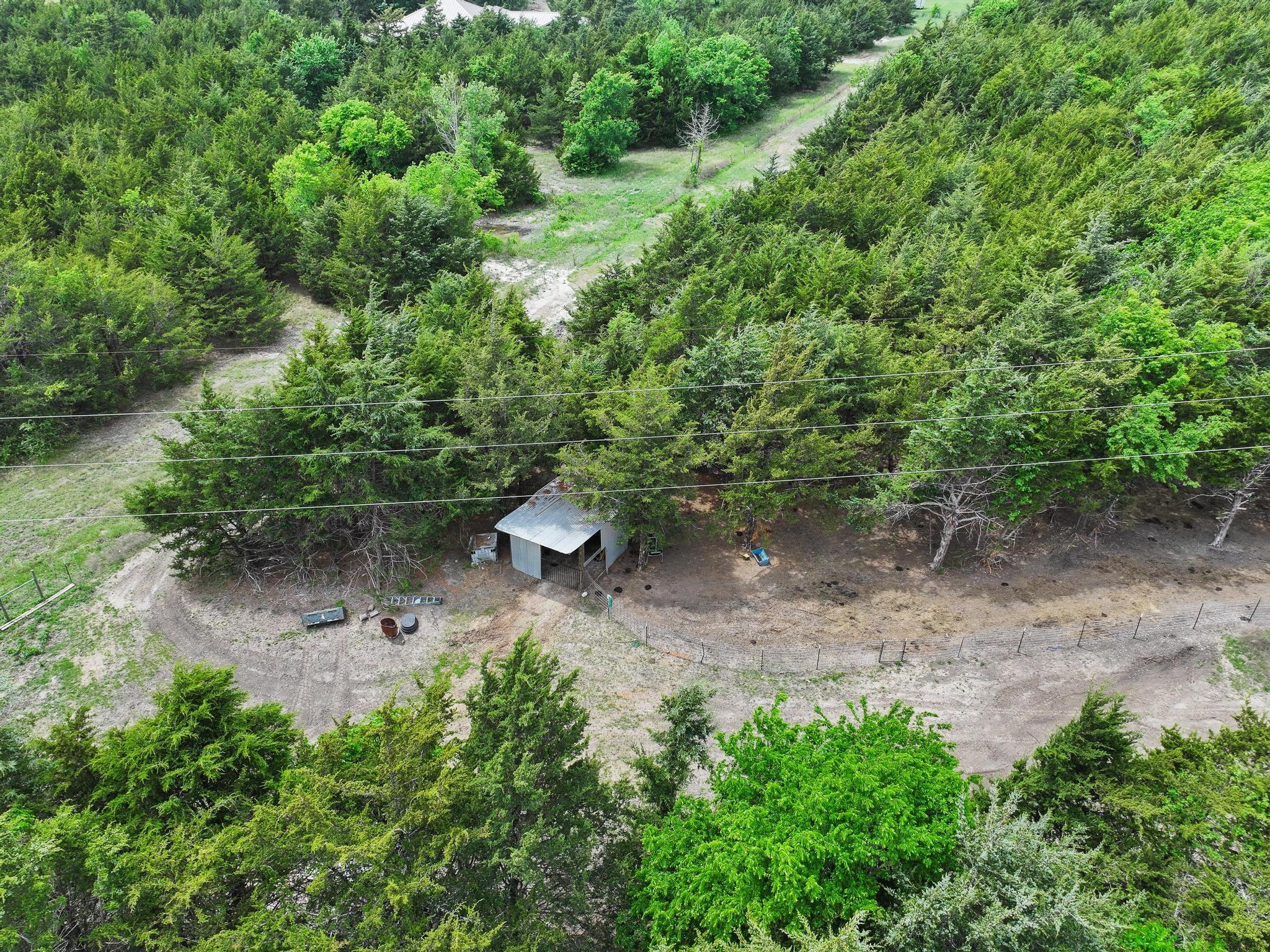 main property photo 14