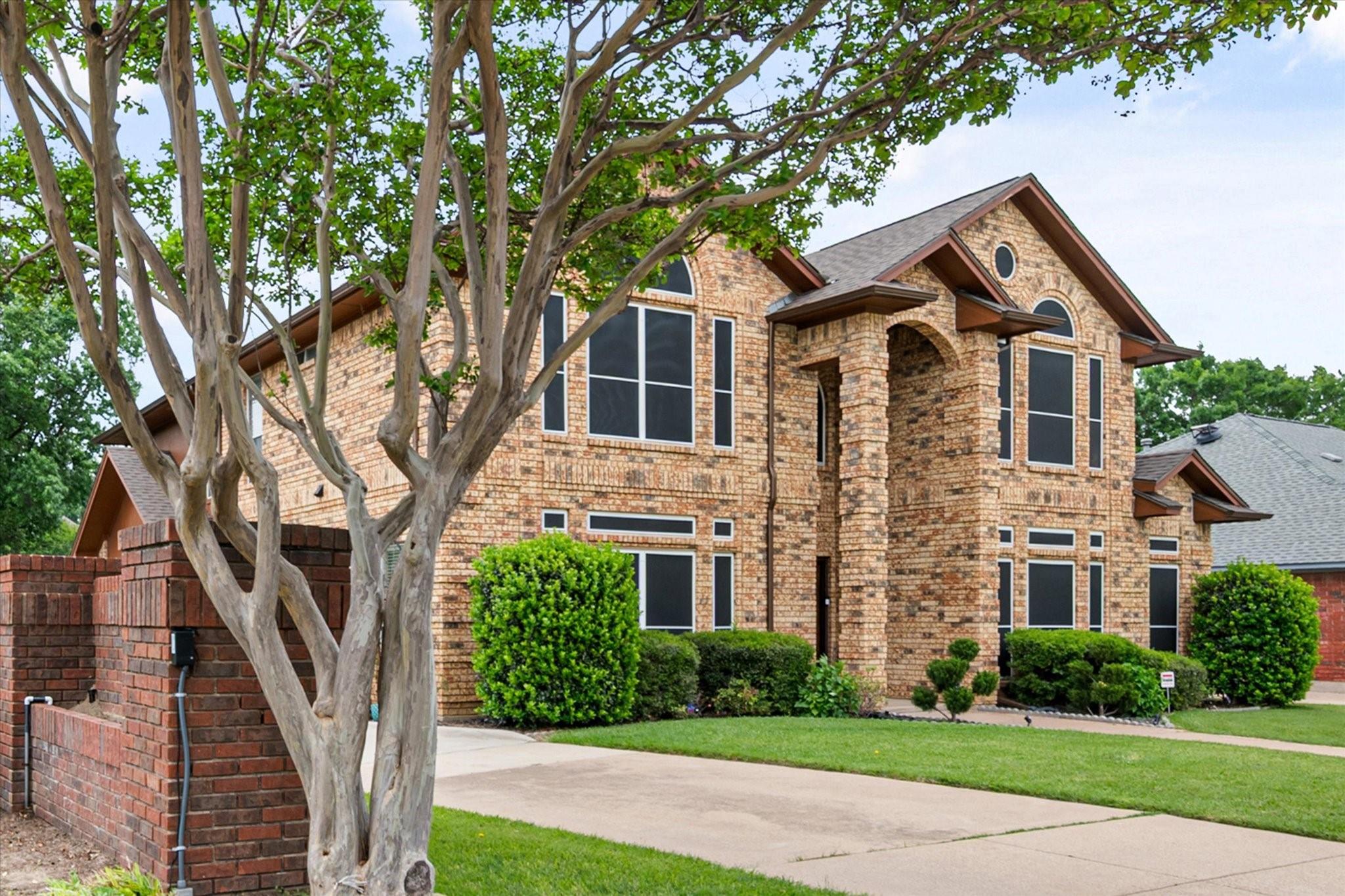main property photo 34