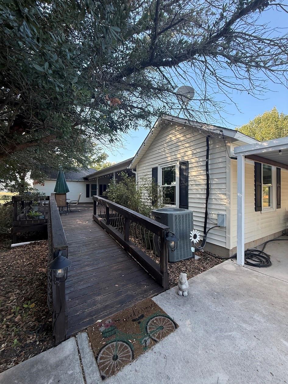 main property photo 10