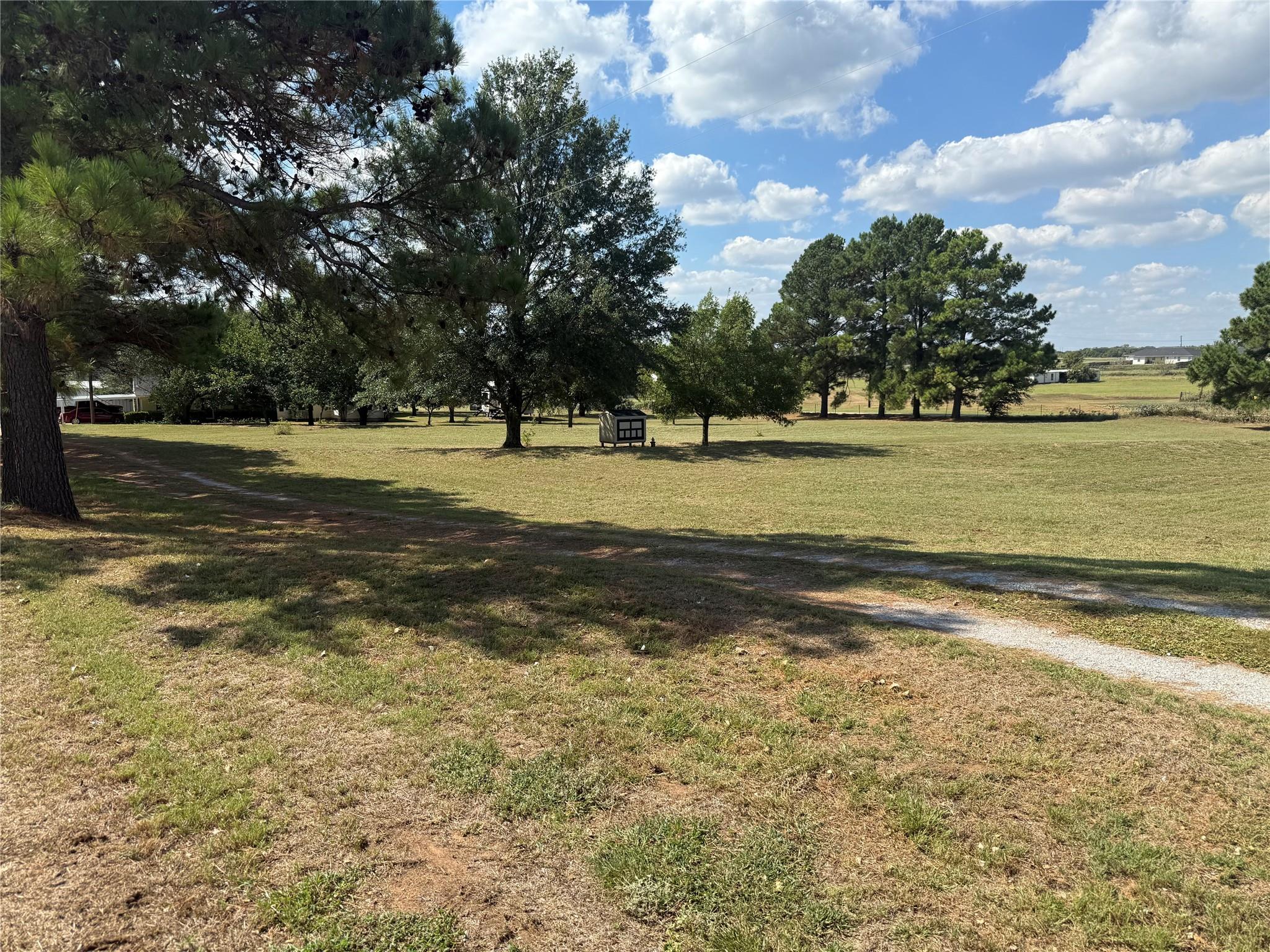 main property photo 13
